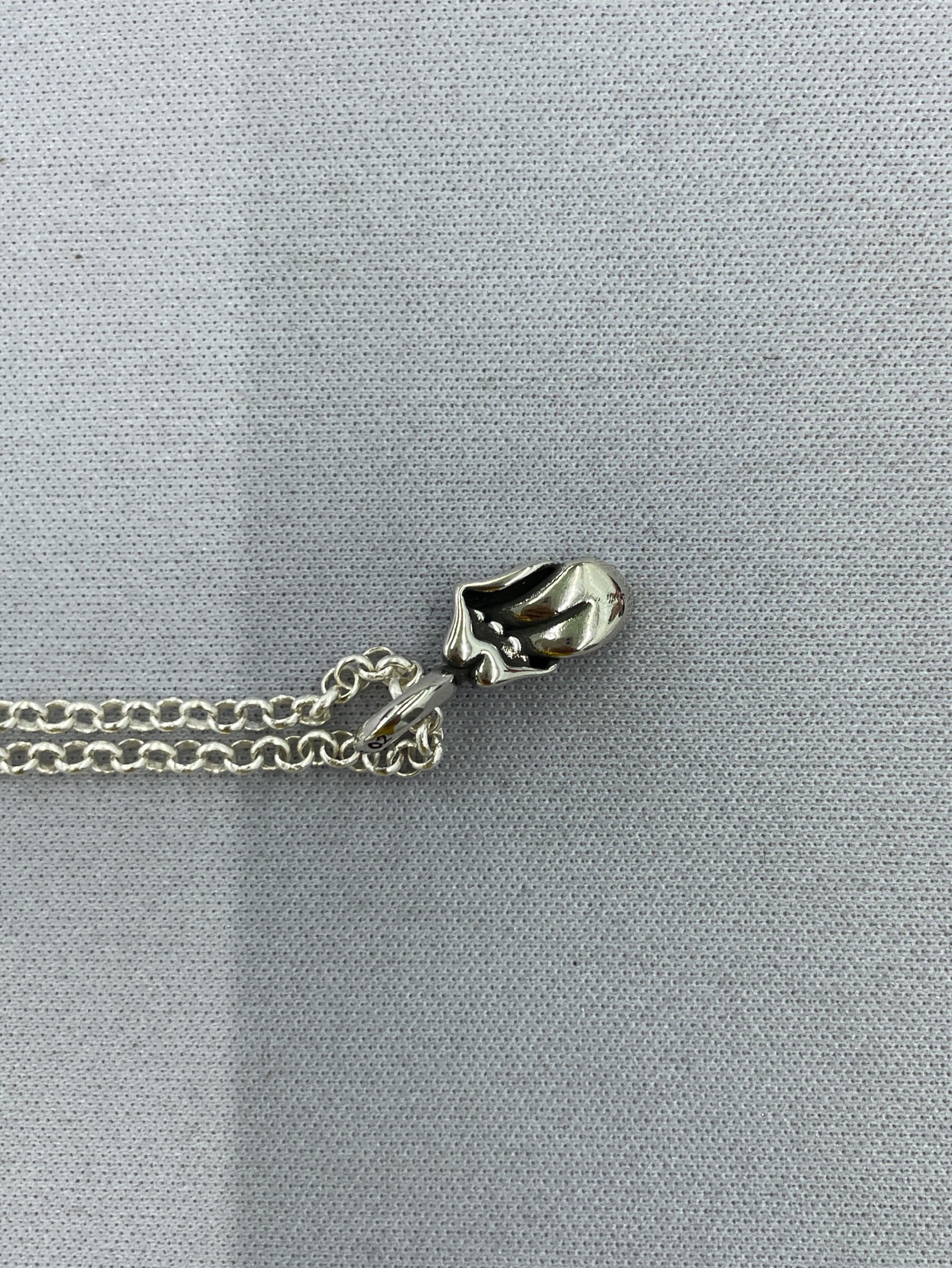 Vintage distressed heart cross necklace for men and women, couple’s hip-hop niche sword pendant, classic sweater chain 2