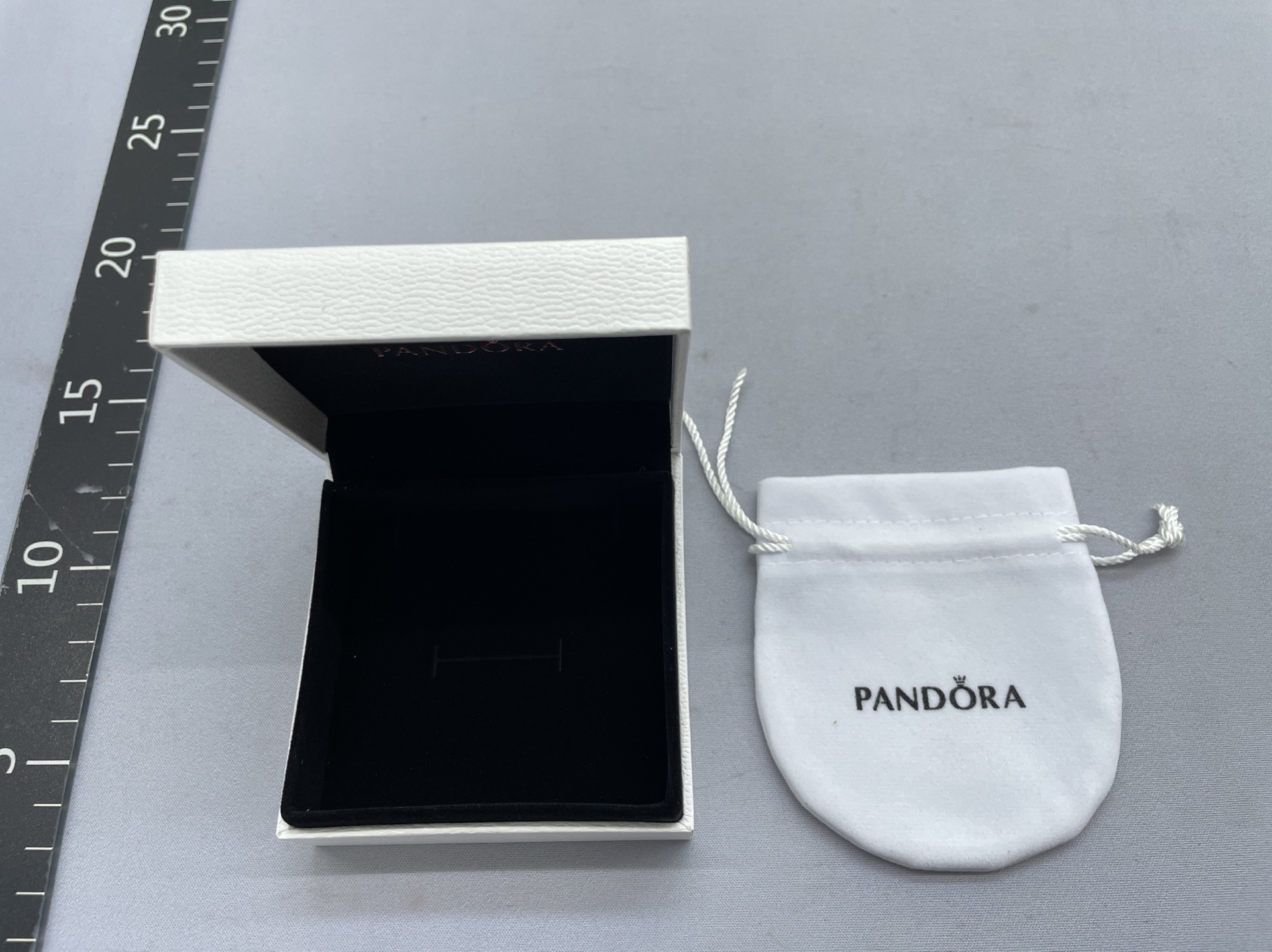 Pandora bracelet necklace ring fashion minimalist packaging box jewelry high-end gift box wholesale factory 3