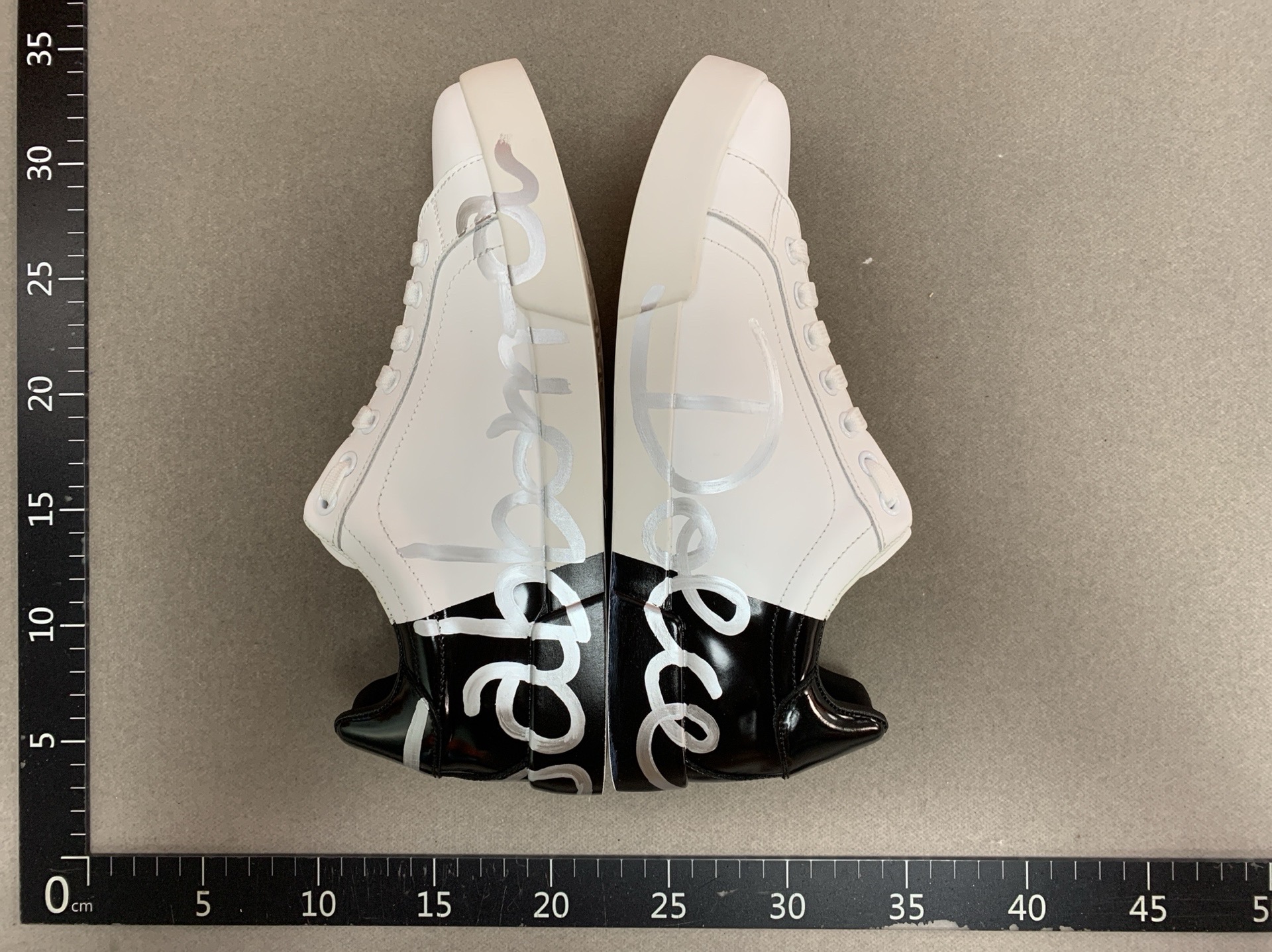 Top version export original order hot bar same style real cowhide dg2023 rivet graffiti white shoes men’s couple shoes trendy shoes for women 5