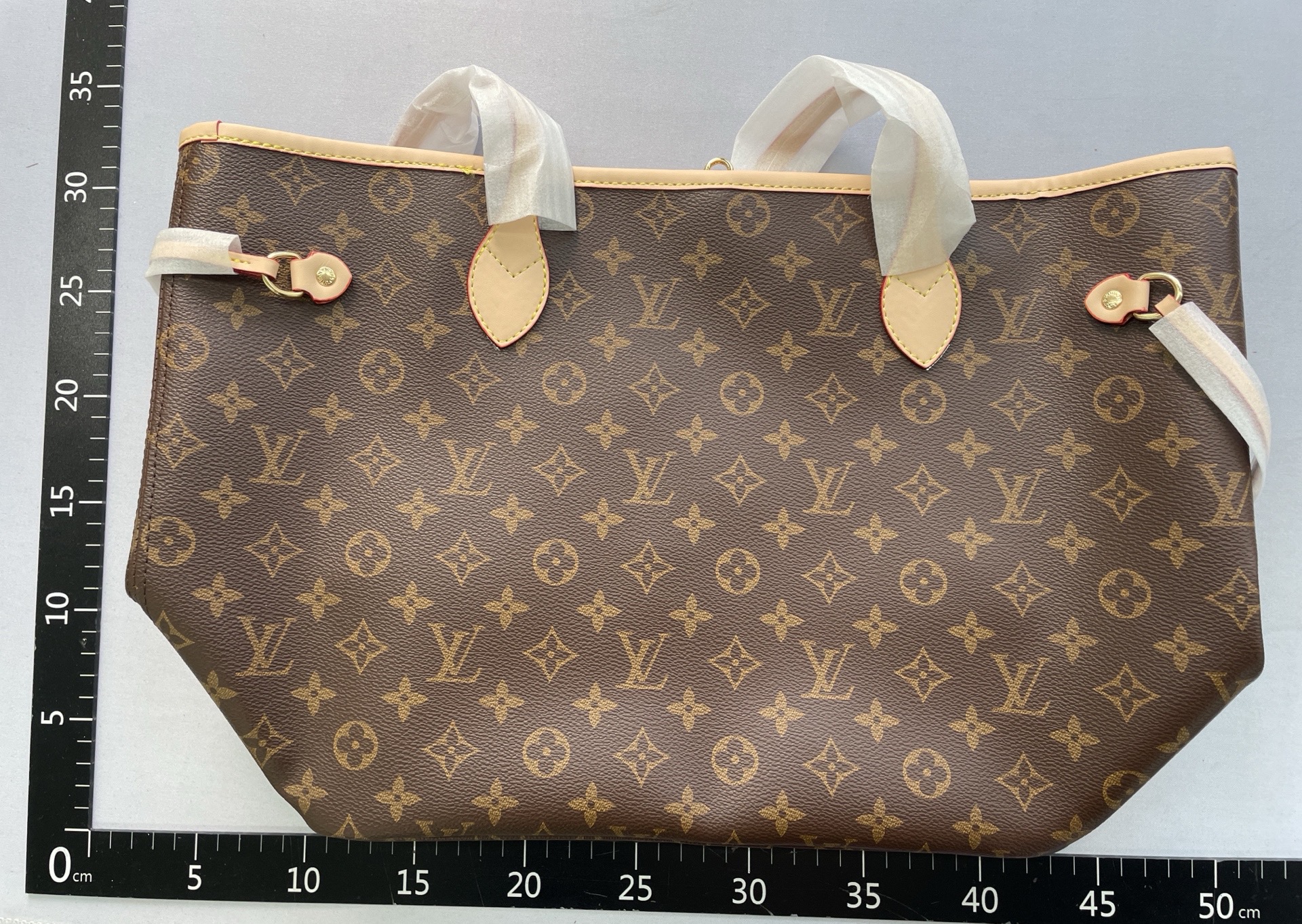 1500 -fashion bags (no returns or exchanges if there are no quality issues) 6