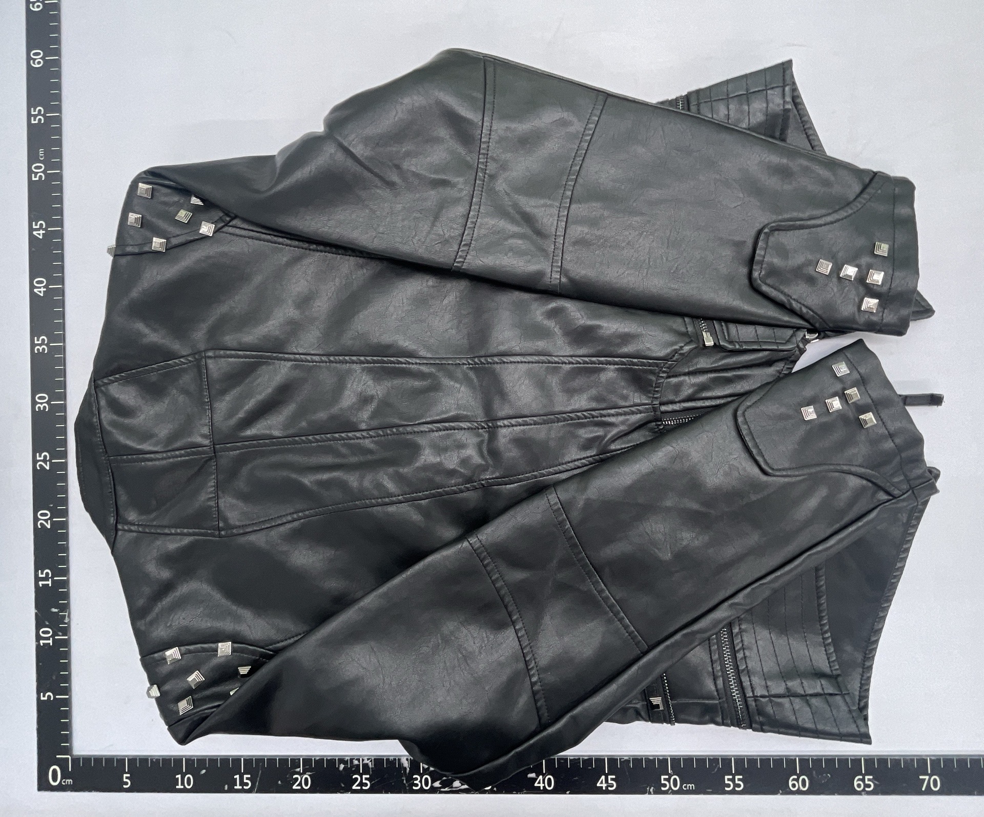 Women’s leather jacket 2025 spring new arrival: blazer collar, embroidered floral design, studded detailing, cinched waist, short length, washed pu leather jacket – export quality 2