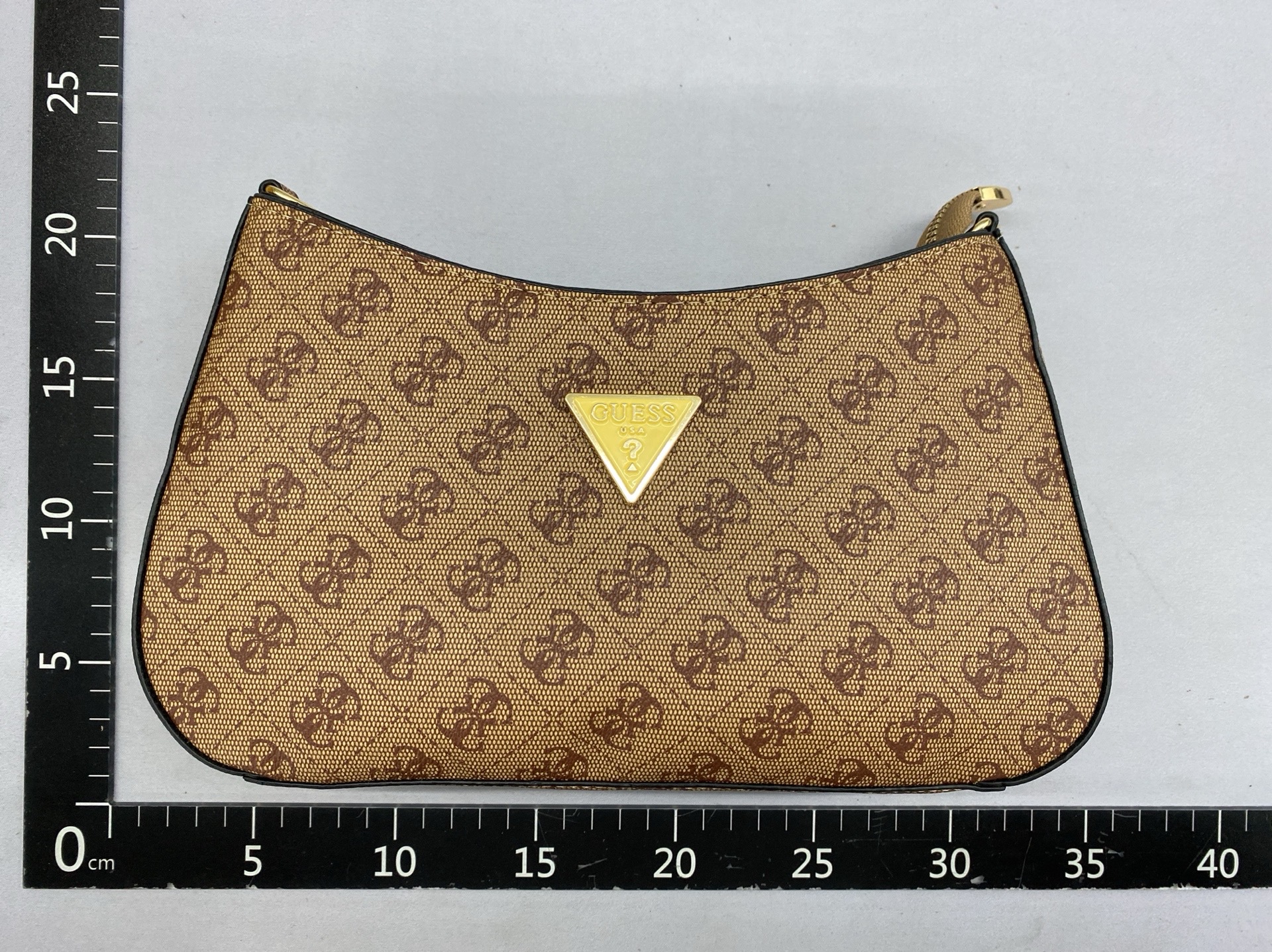 Fashionable bags 4
