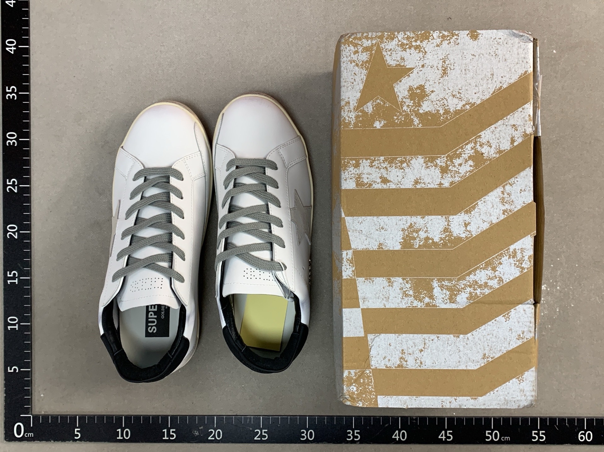 Korean ggd internet celebrity dirty shoes for women, distressed flats sneakers, retrowhite shoes, hidden heel small dirty shoes, genuine leather shoes 2
