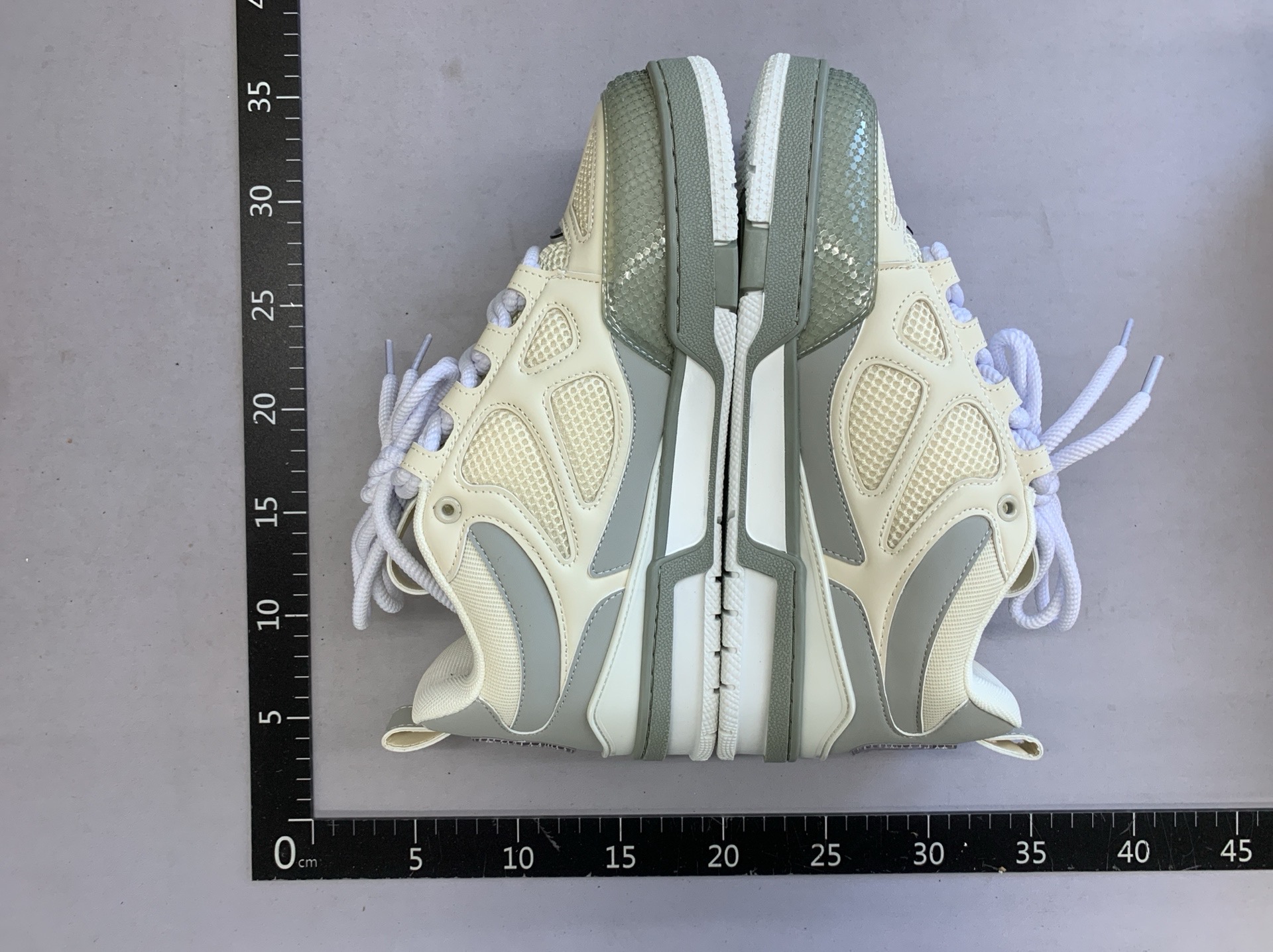 【d1 batch】t*ainer s*eaker sneakers 3