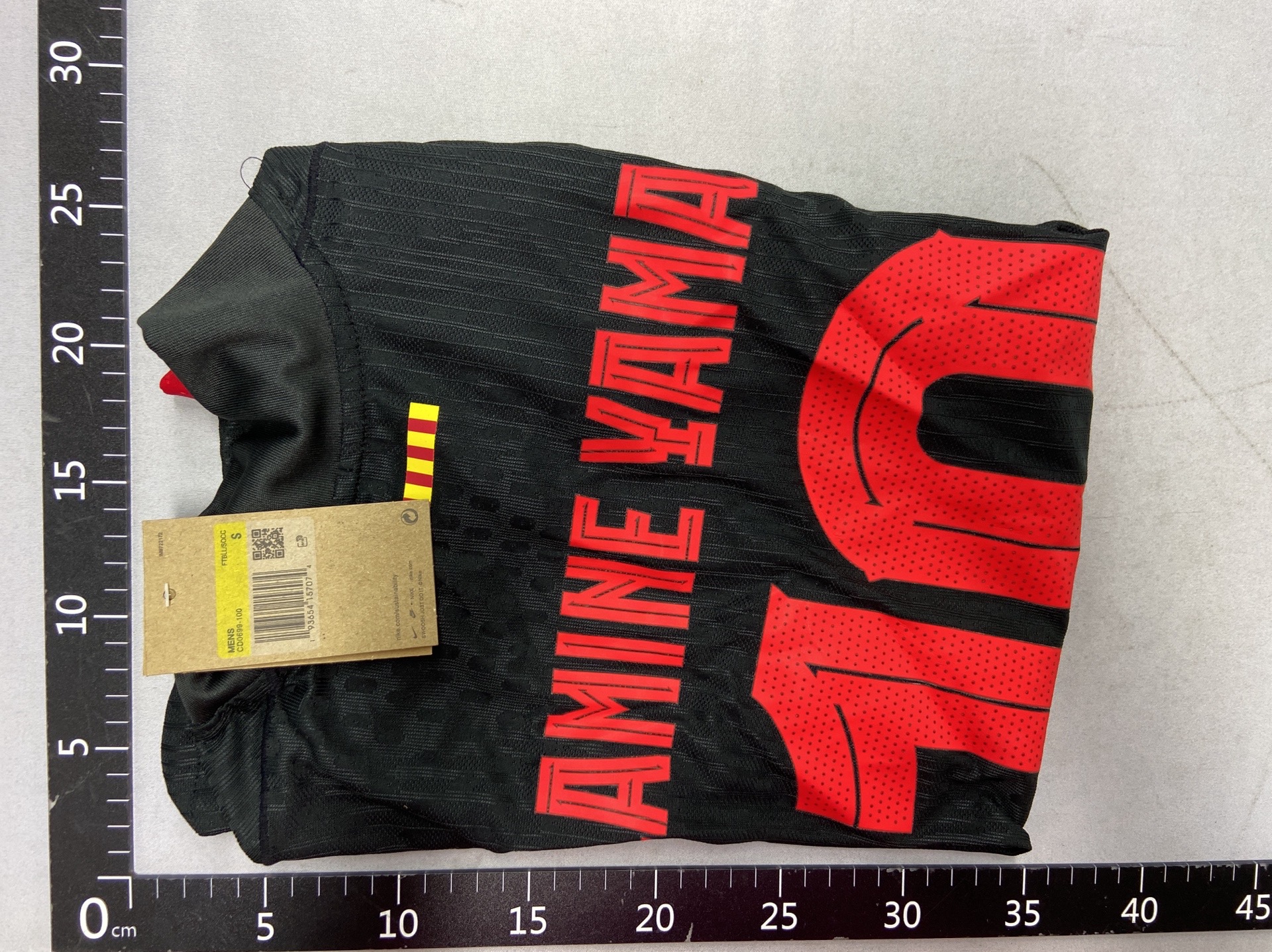 2425 barcelona player version jersey no. 19 yamal no. 10 messi no. 9 lewandowski adult slim fit single top 5
