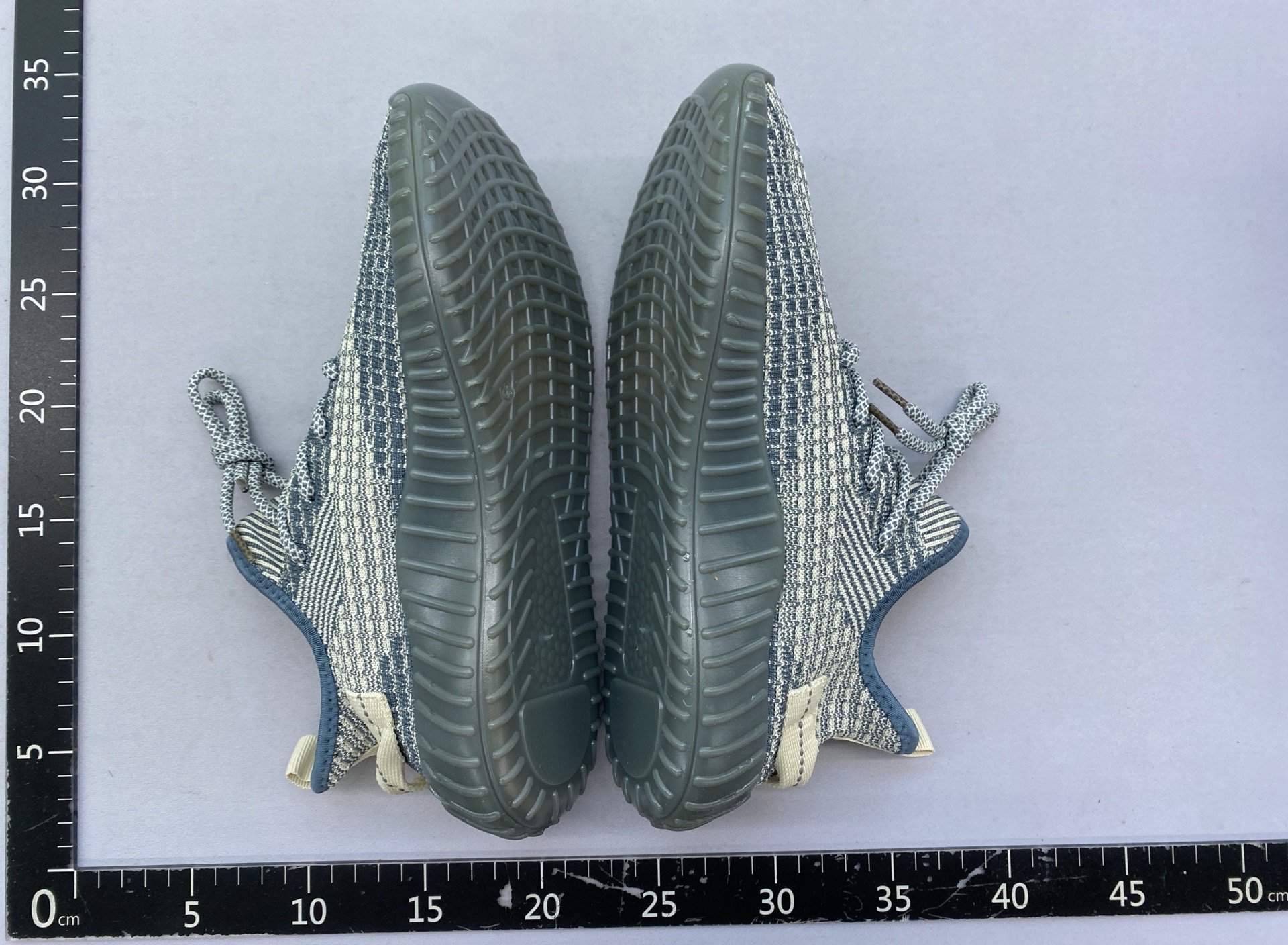 Men’s shoes 350 shoes men and women couple wholesale breathable mesh shoes easiest for match sports shoes casual trendy shoes low ankle 4