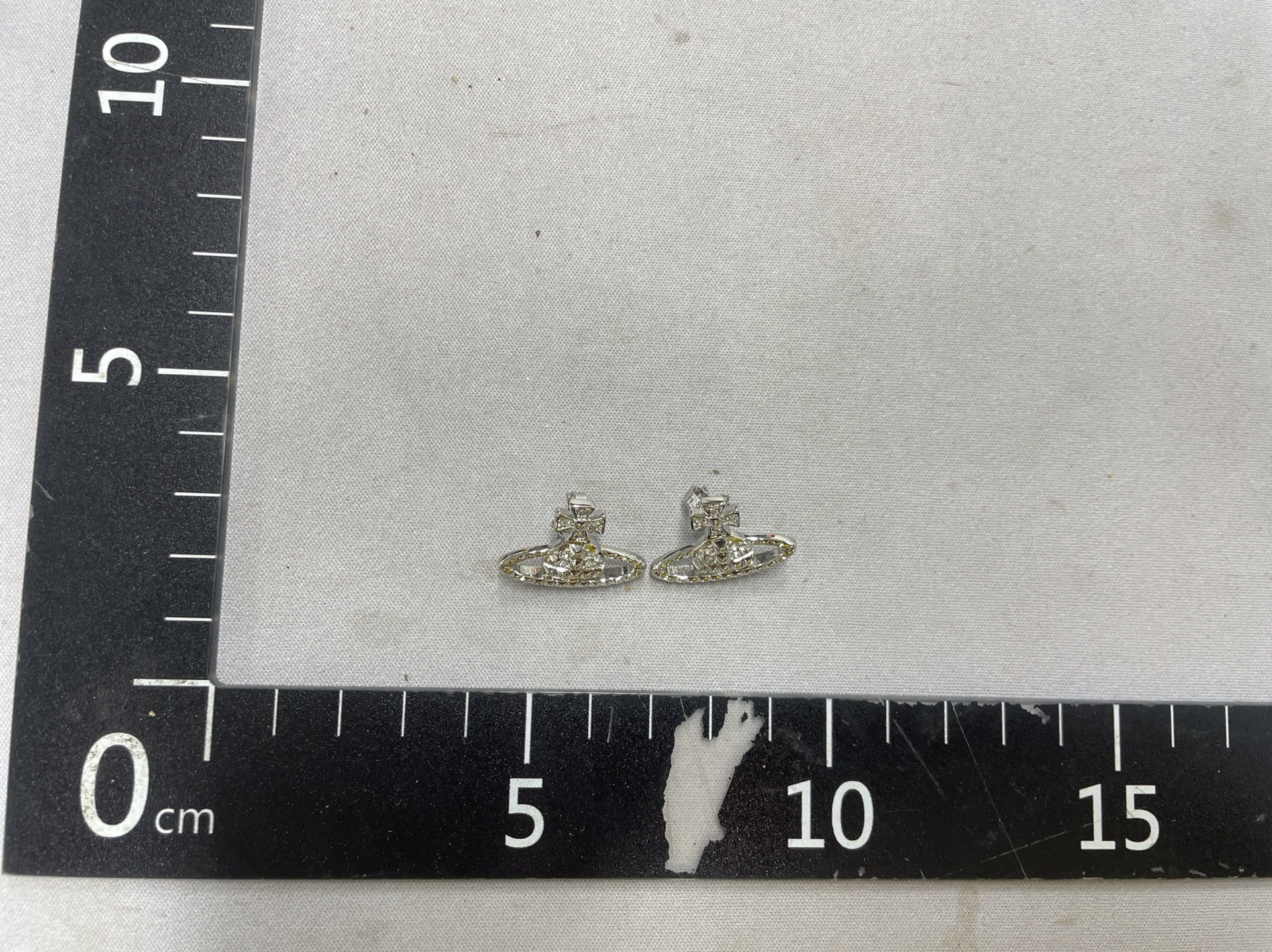 Queen mother necklace female vivian saturn pearl pin paper clip same style pendant planet fashion factory wholesale 3