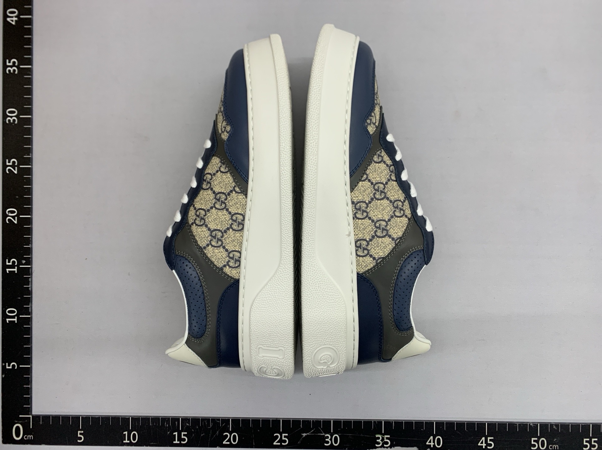 Dongguan original factory original single g family biscuit shoes genuine leather thick soleheight increasersports and casual shoes plaid breathable white shoes men 4