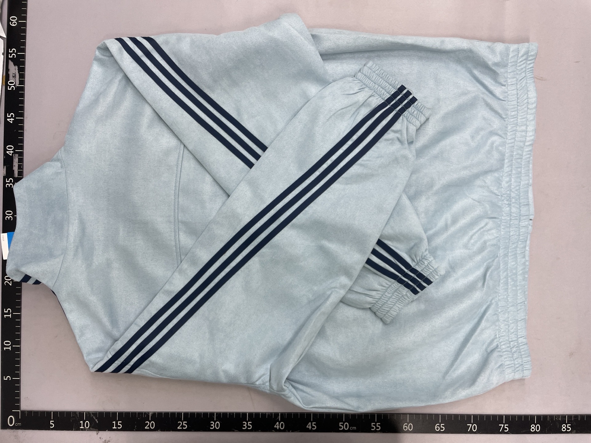 Blue and white patchwork three-stripe stand-up collar jacket men’s spring popular wear new chinoiserie disc button classy tang suit tops 3