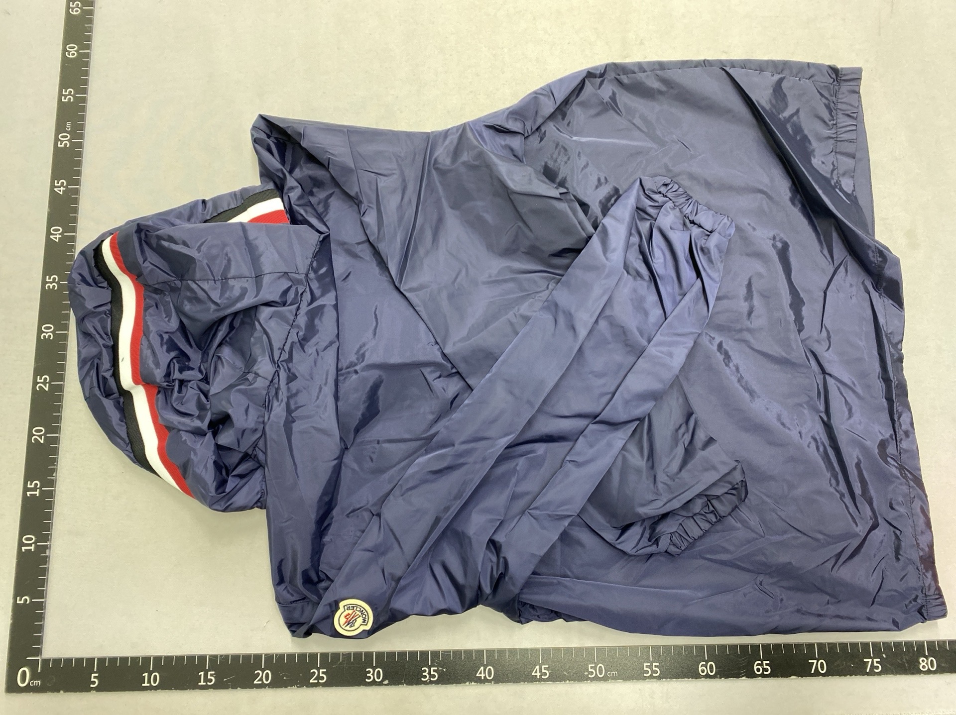 High-end spring/autumn streetwear hooded windbreaker for men – 2025 fashionable waterproof windbreaker jacket 3