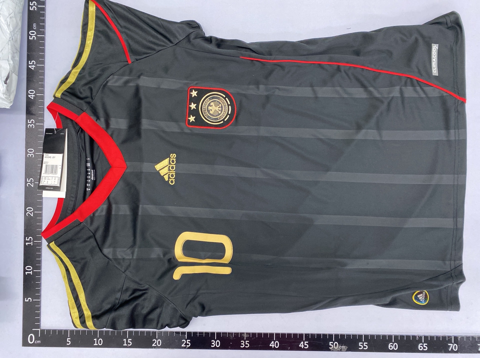 Retro jersey football uniform classic barca inter milan henry ronaldo messi zidane ball 3