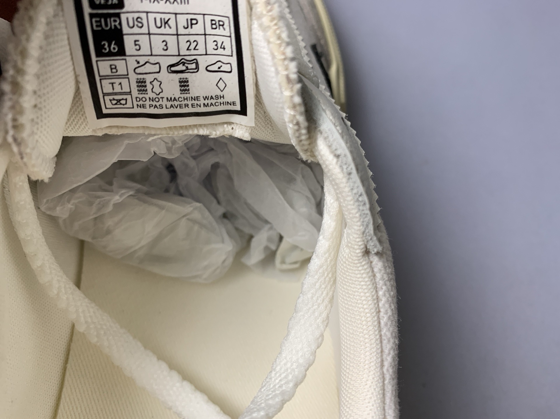 Spring/summer white sneakers – women’s casual flat shoes, unisex retro skate shoes, german army trainers series 7