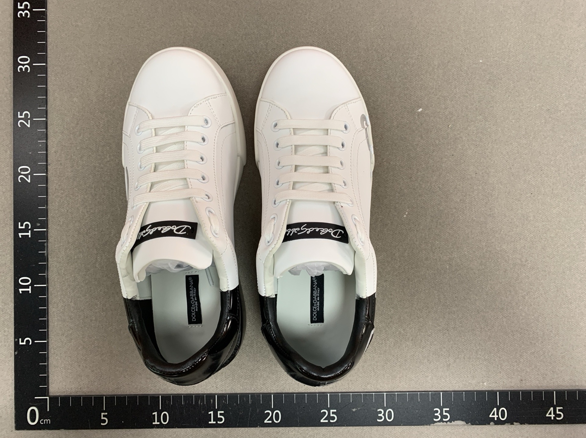 Top version export original order hot bar same style real cowhide dg2023 rivet graffiti white shoes men’s couple shoes trendy shoes for women 3