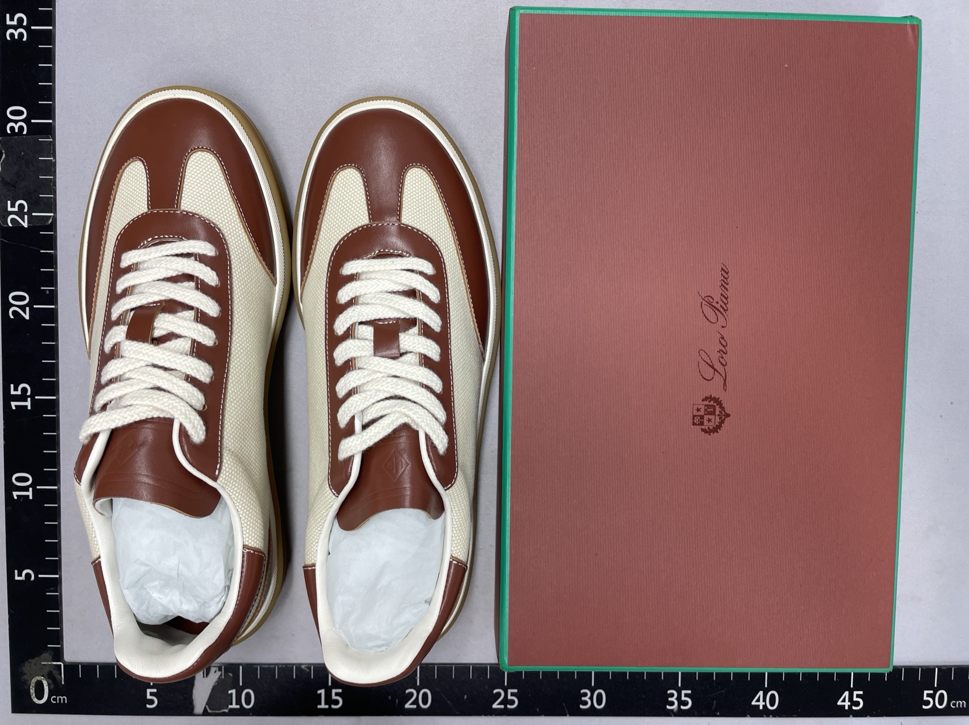 Lp classic german army trainers (gats). each brand incorporates its own unique elements, creating their own branded version of the gat! Lp this shape has a more casual feel like sneakers, which is quite nice. Made of calfskin, good texture Couple’s sizes 35-45 (women’s 40, men’s 45, custom orders are non-refundable). 7