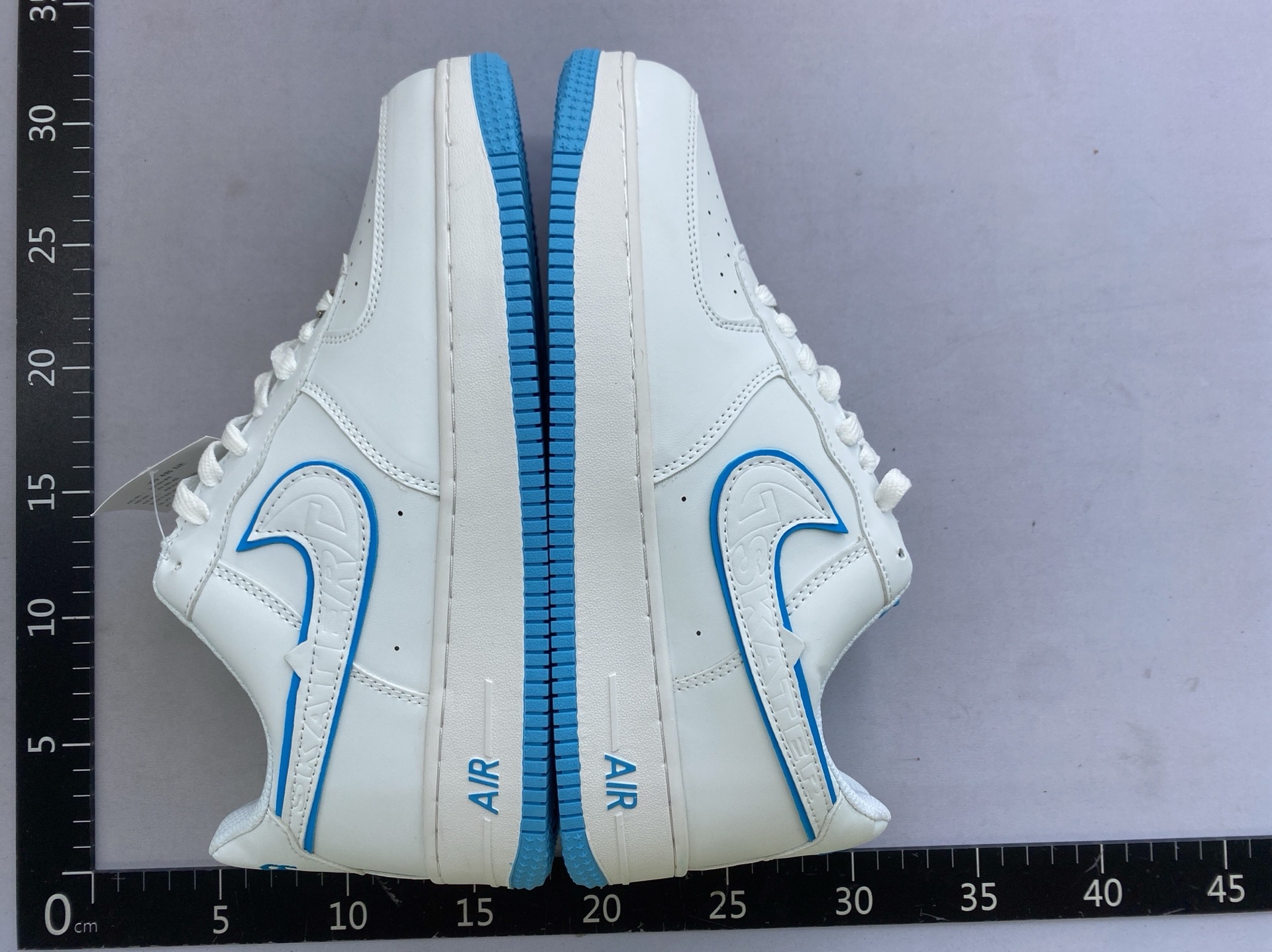 Authentic 2025 retro fashion versatile af1 white sneakers – men’s skate shoes, athletic shoes, vintage basketball shoes 5
