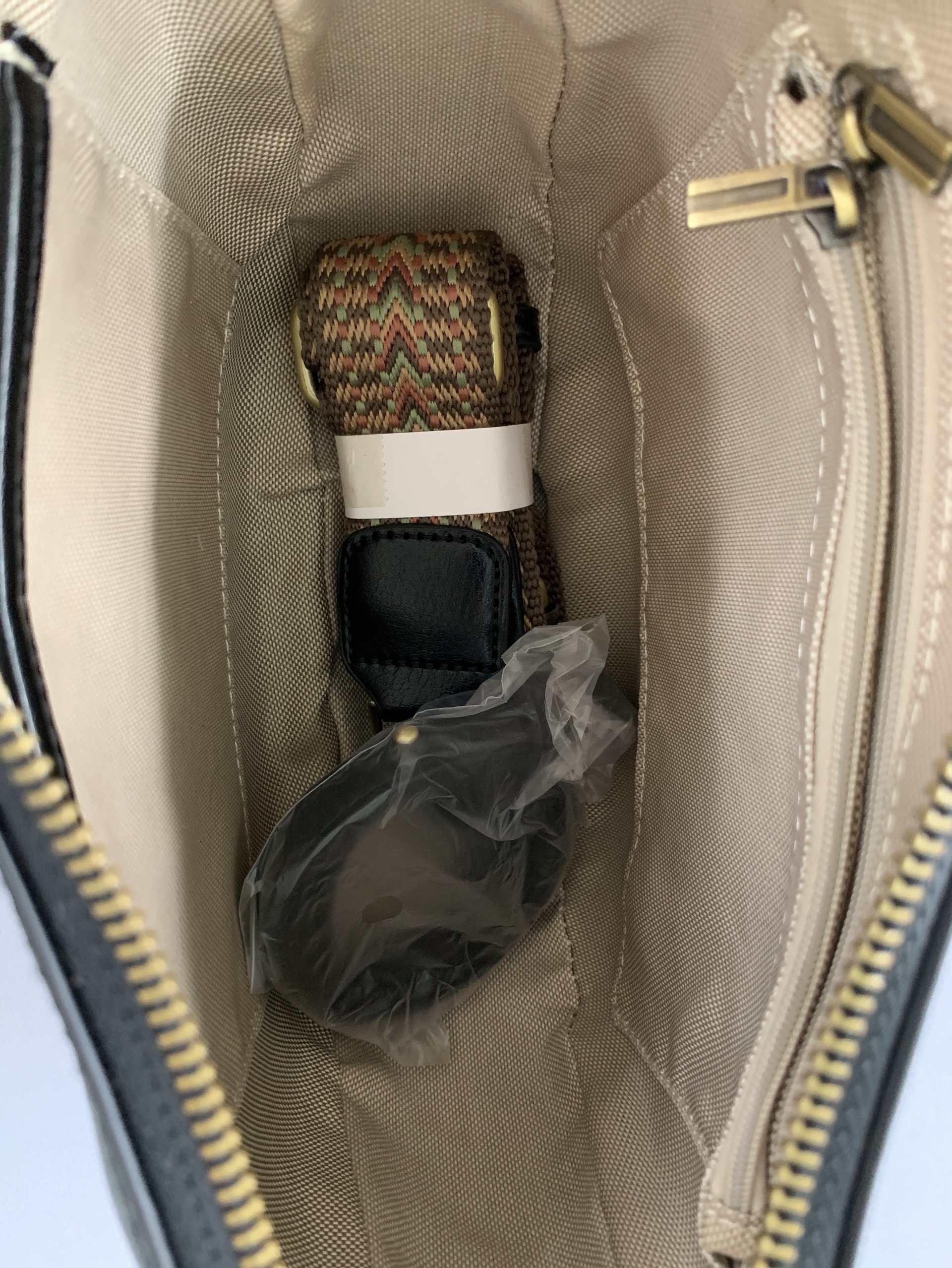 Genuine leather bag niche design women’s bag high-end light luxury underarm bag women’s crescent bag 2026 new trendy handbag 5