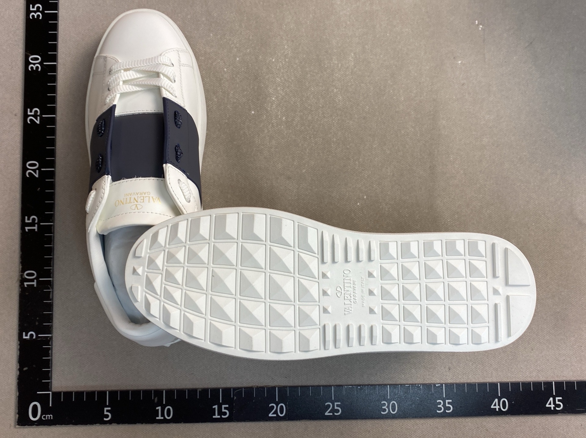 Vltn white shoes 4