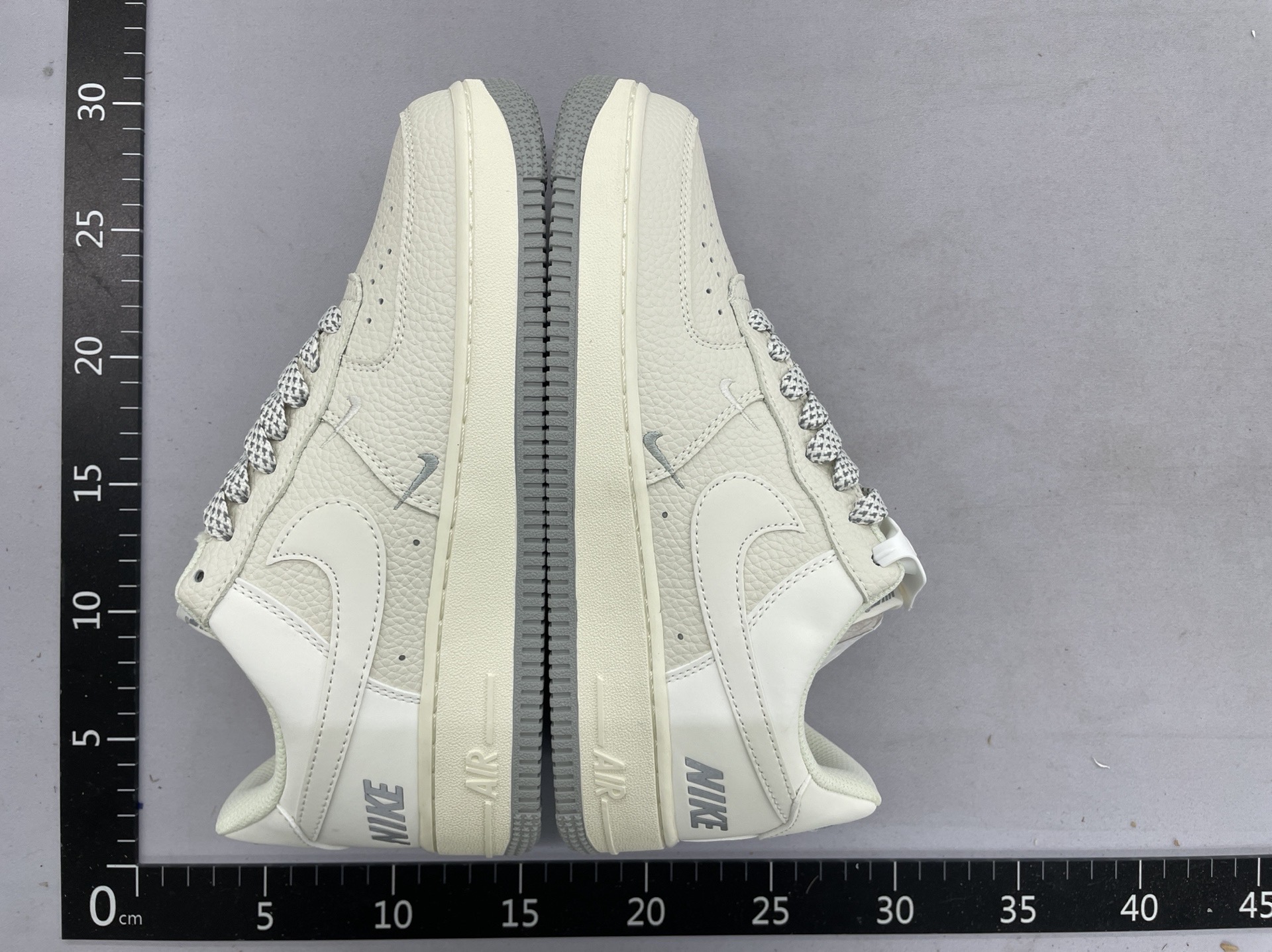 A f 1low ankleeasiest for matchcasualwhite shoesinsmen and women couple sneakers 5