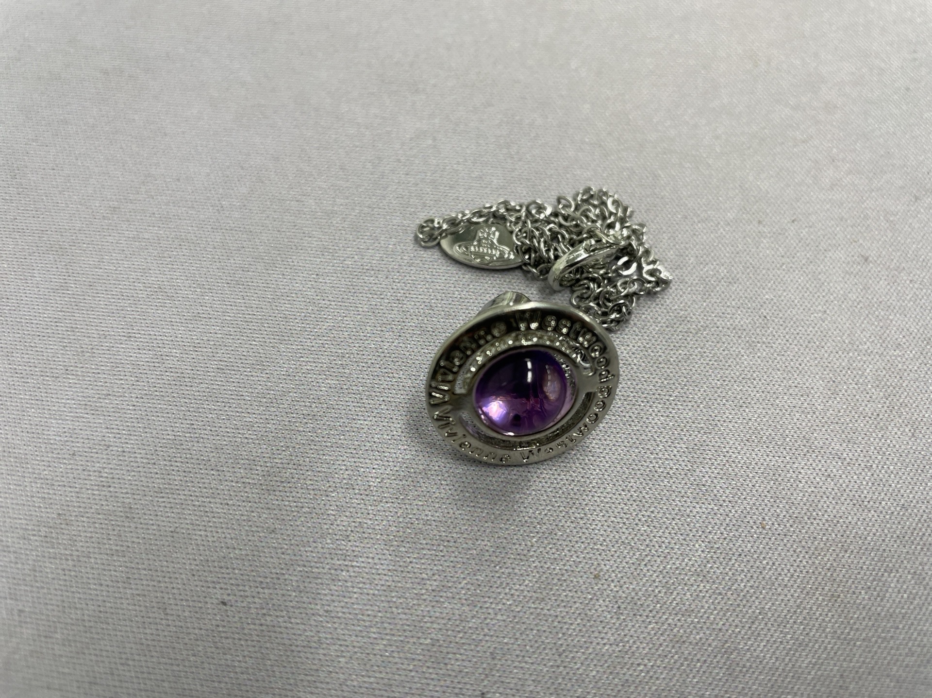 High-end 3d saturn glass orb necklace – minimalist, luxurious, and unique choker 2