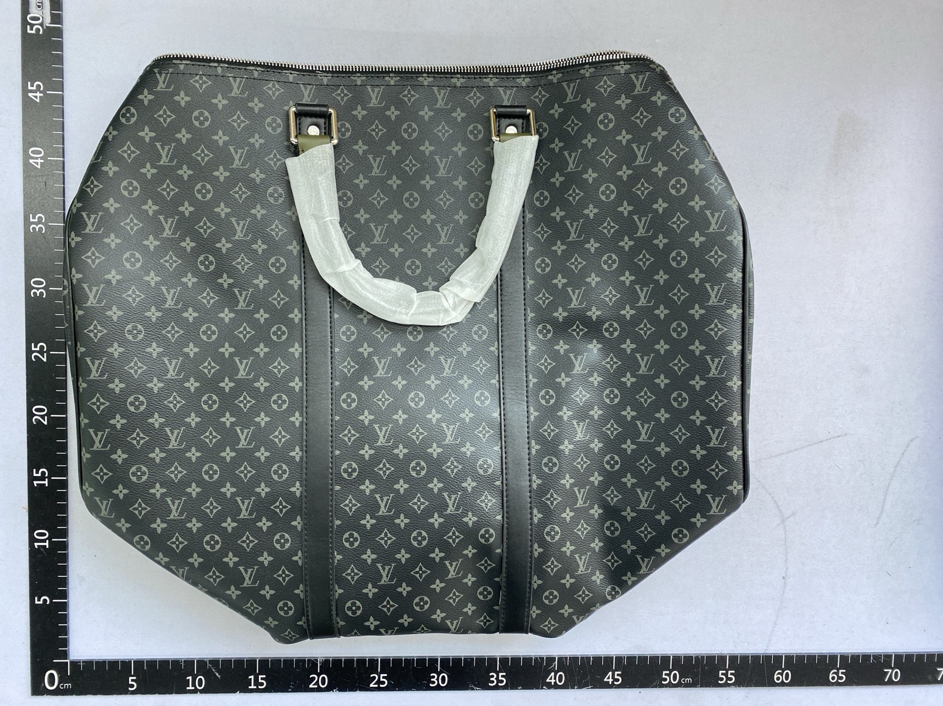 1500-tt04-vfashion bag travel bag (no return or exchange unless quality issues) sara whatsapp:+86 19324419867 4
