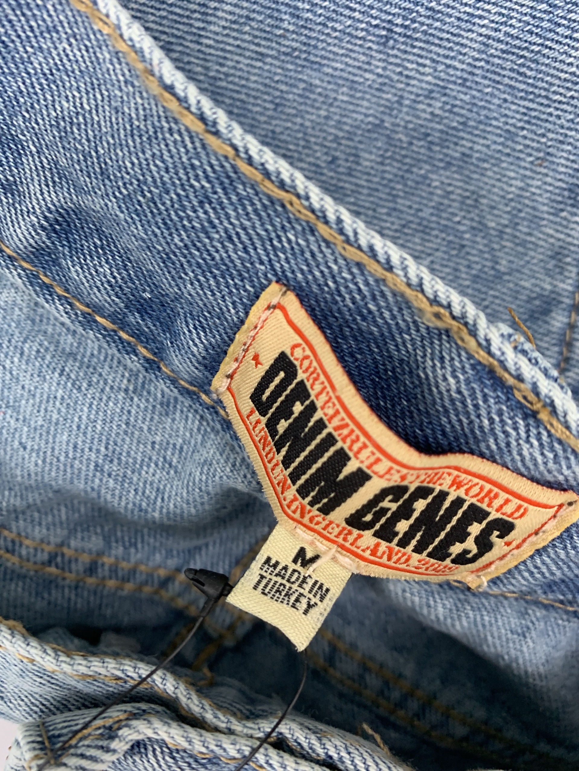 American tide devil island casualsuit high street men and women coupletrendyjeansjacketoutwear jeans 2