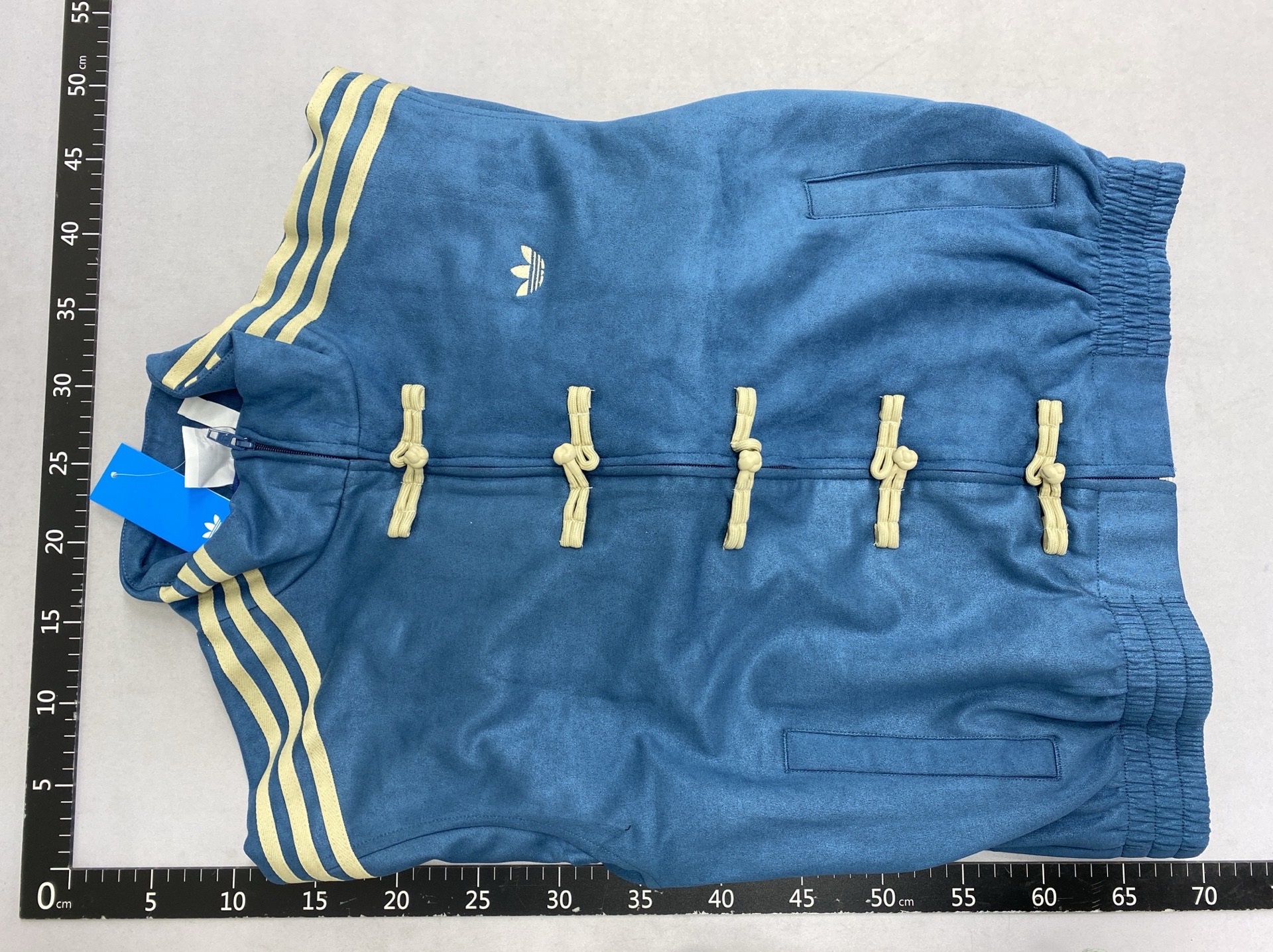 Left three sleeves three vertical three-color stand collar jacket 77011662 4