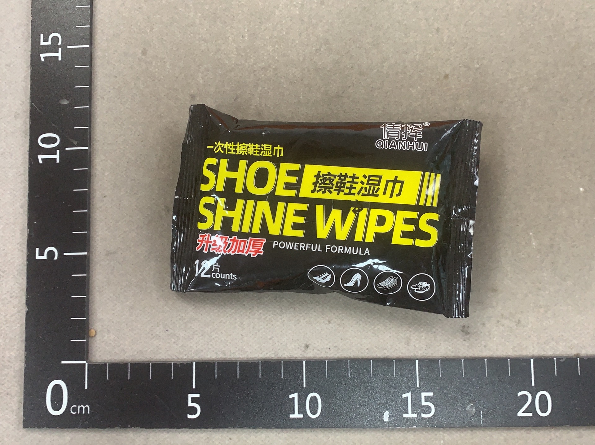 Mini shoe cleaning wipes – universal leather & sneaker stain remover – no-rinse cleaning – portable mini wet wipes 2