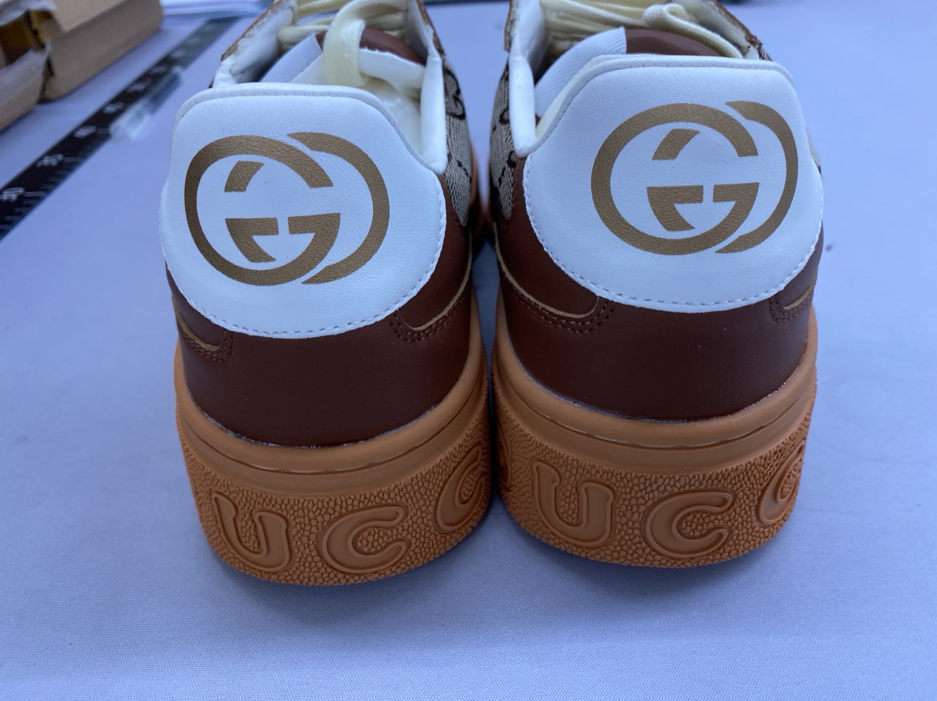 2022 new monogram cookie white sneakers for women, genuine leather round toe platform casual sneakers, unisex couple shoes 6