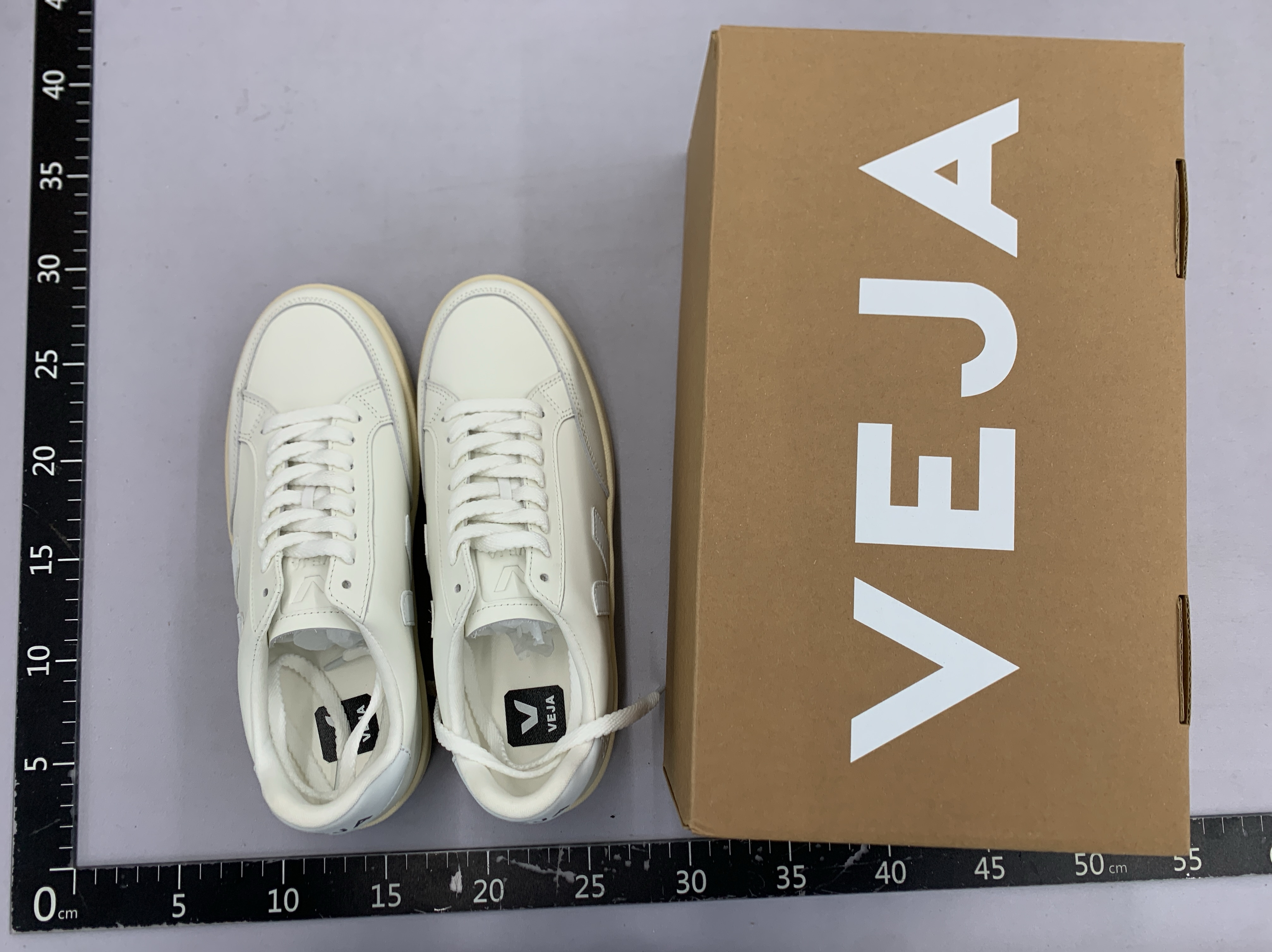 New arrival26 genuine leather white shoesv12 sneakers color matching men’s and women’s autumn and summer casualthick sole sneakers german training shoes 7