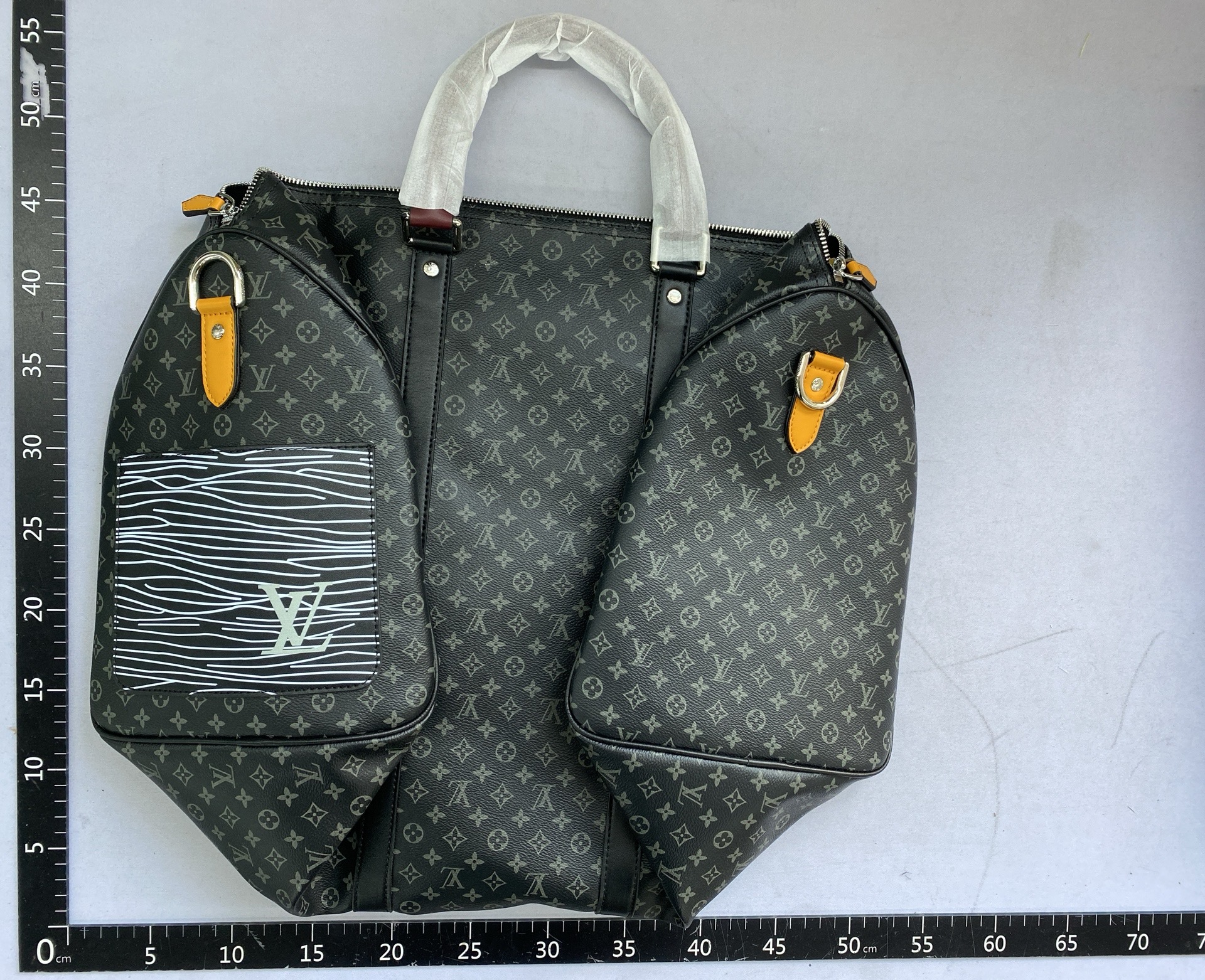 1500-tt04-vfashion bag travel bag (no return or exchange unless quality issues) sara whatsapp:+86 19324419867 3