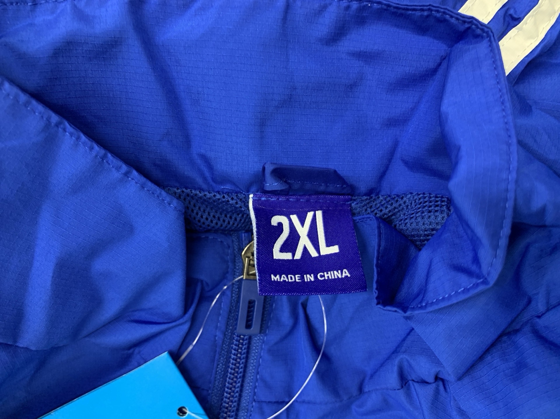 New waterproof windbreaker 2526 season football club national team training wear embroidered silicone sports jacket 2