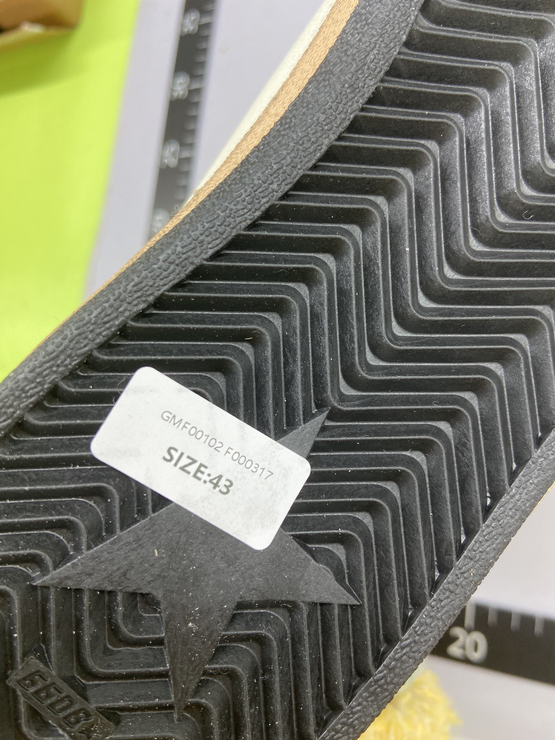 2025 korean style genuine leather distressed dirty sneakers women’s star shoes dirty shoes casual versatile fashion sneakers white shoes men 2