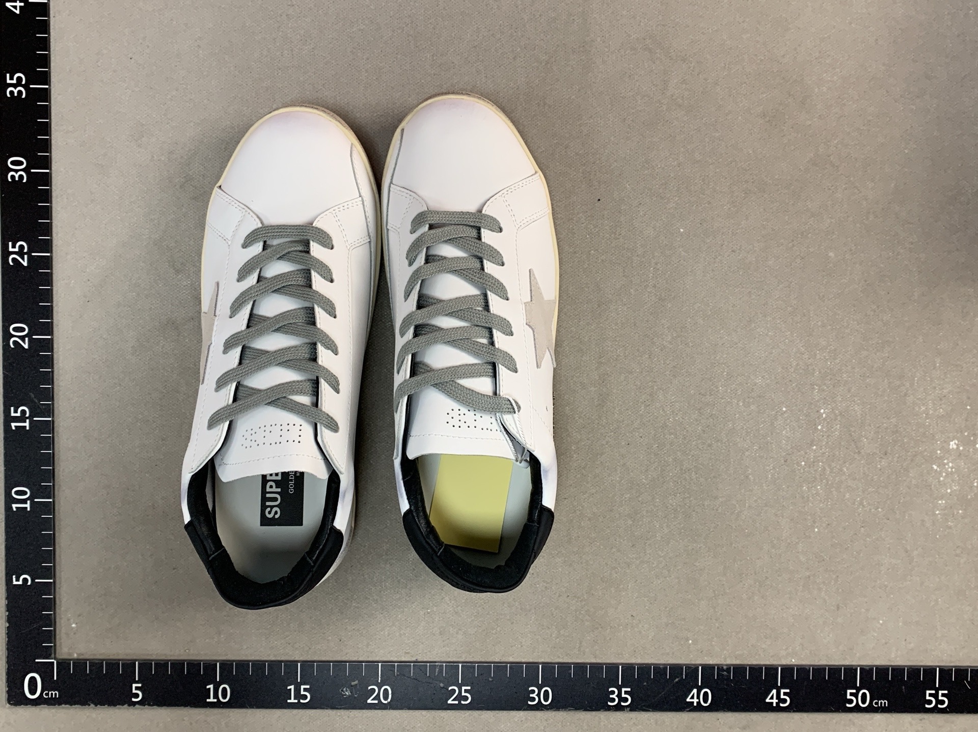 Korean ggd internet celebrity dirty shoes for women, distressed flats sneakers, retrowhite shoes, hidden heel small dirty shoes, genuine leather shoes 3