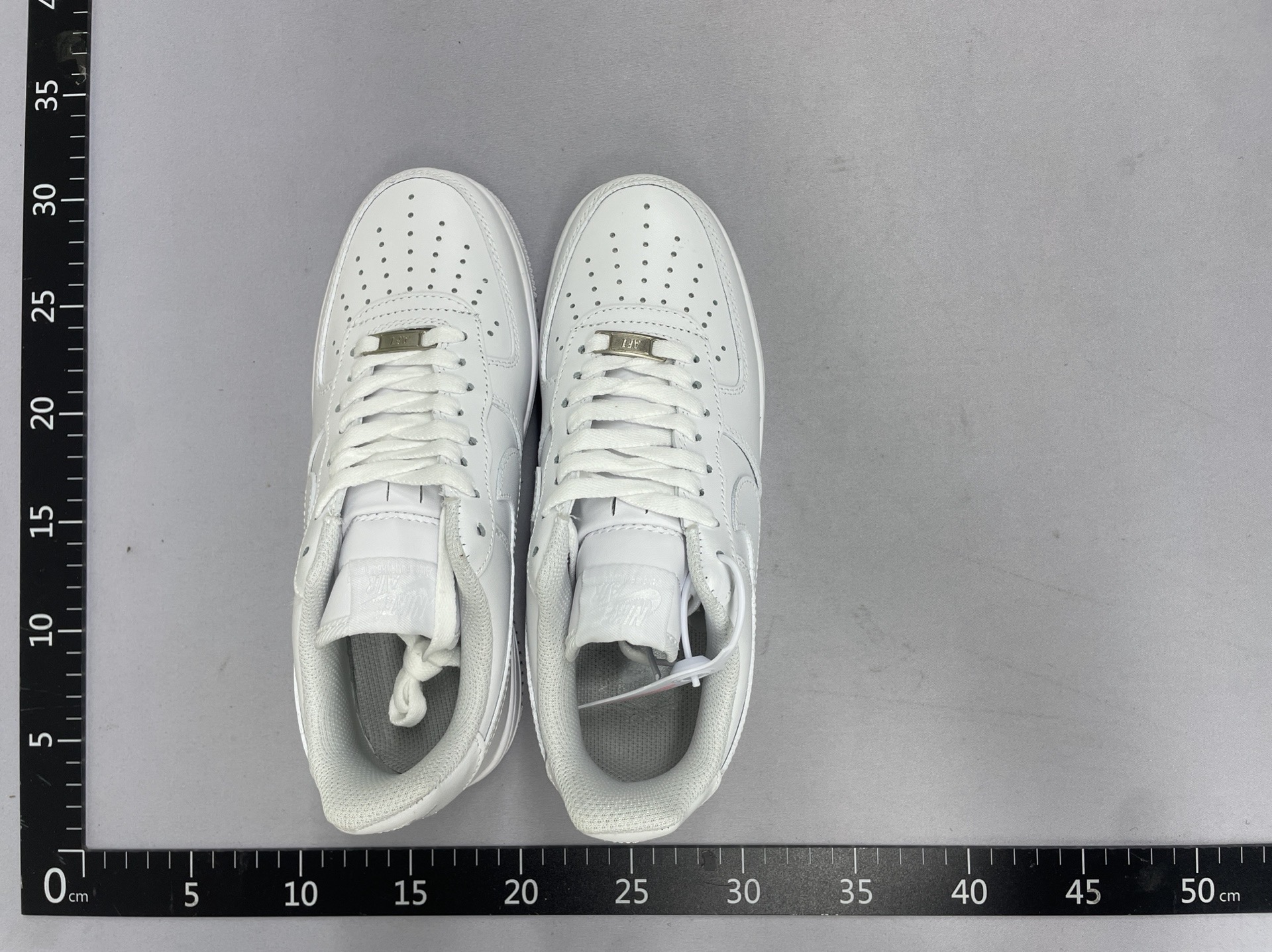 Pure white low-top wear-resistant white sneakers 6