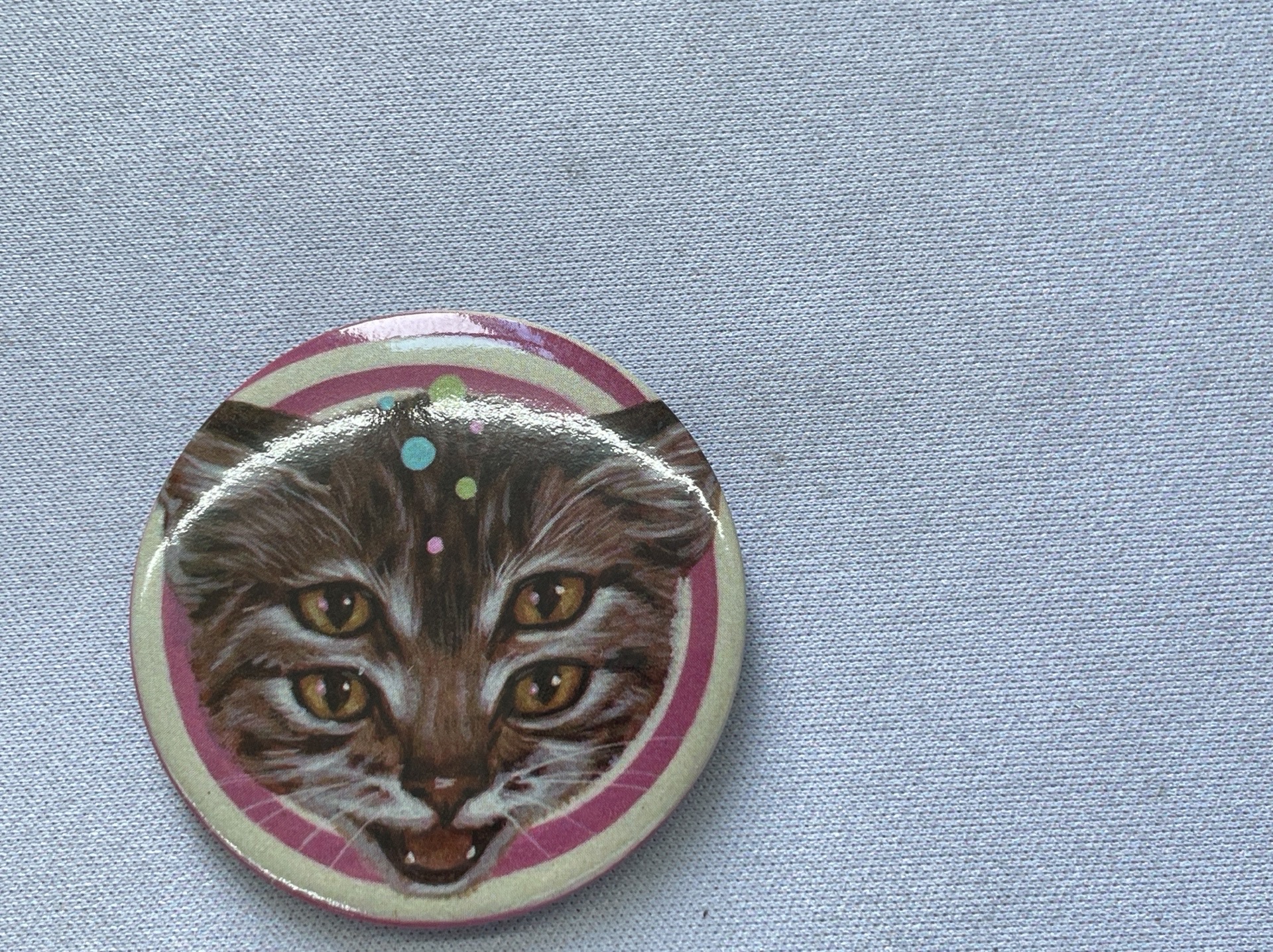 Mqhh cute cat family tinplate badge cartoon animal kitten pin medal clothes bag accessories 2
