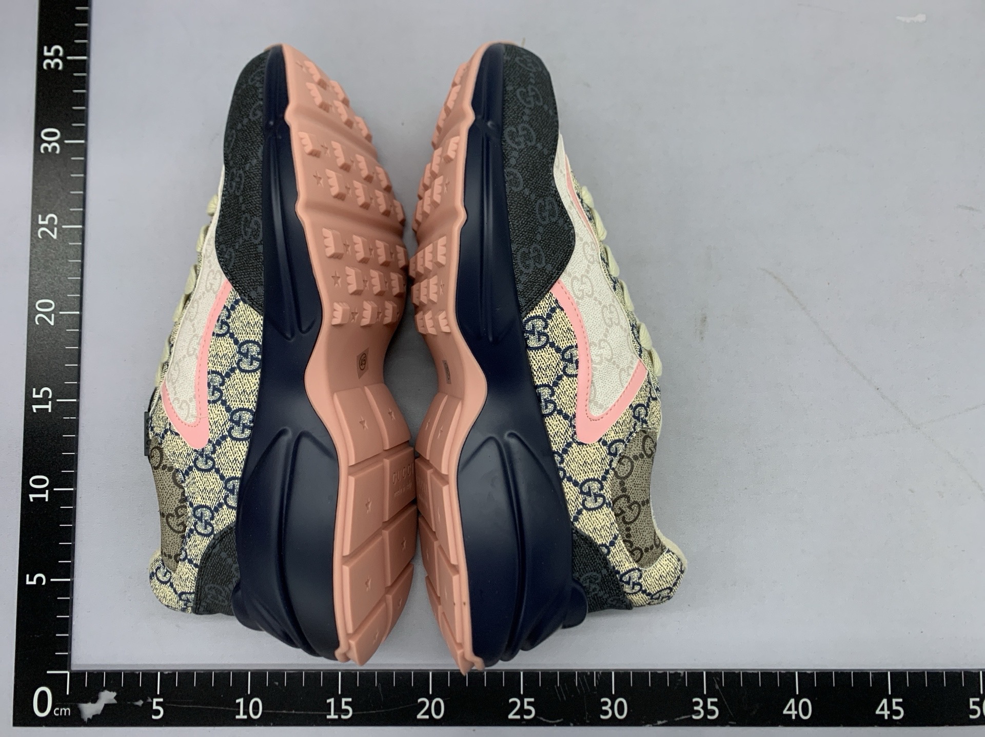 Celebrity-inspired chunky platform sneakers: unisex height-increasing casual athletic shoes, 2026 new mickey mouse genuine leather versatile white sneakers 5
