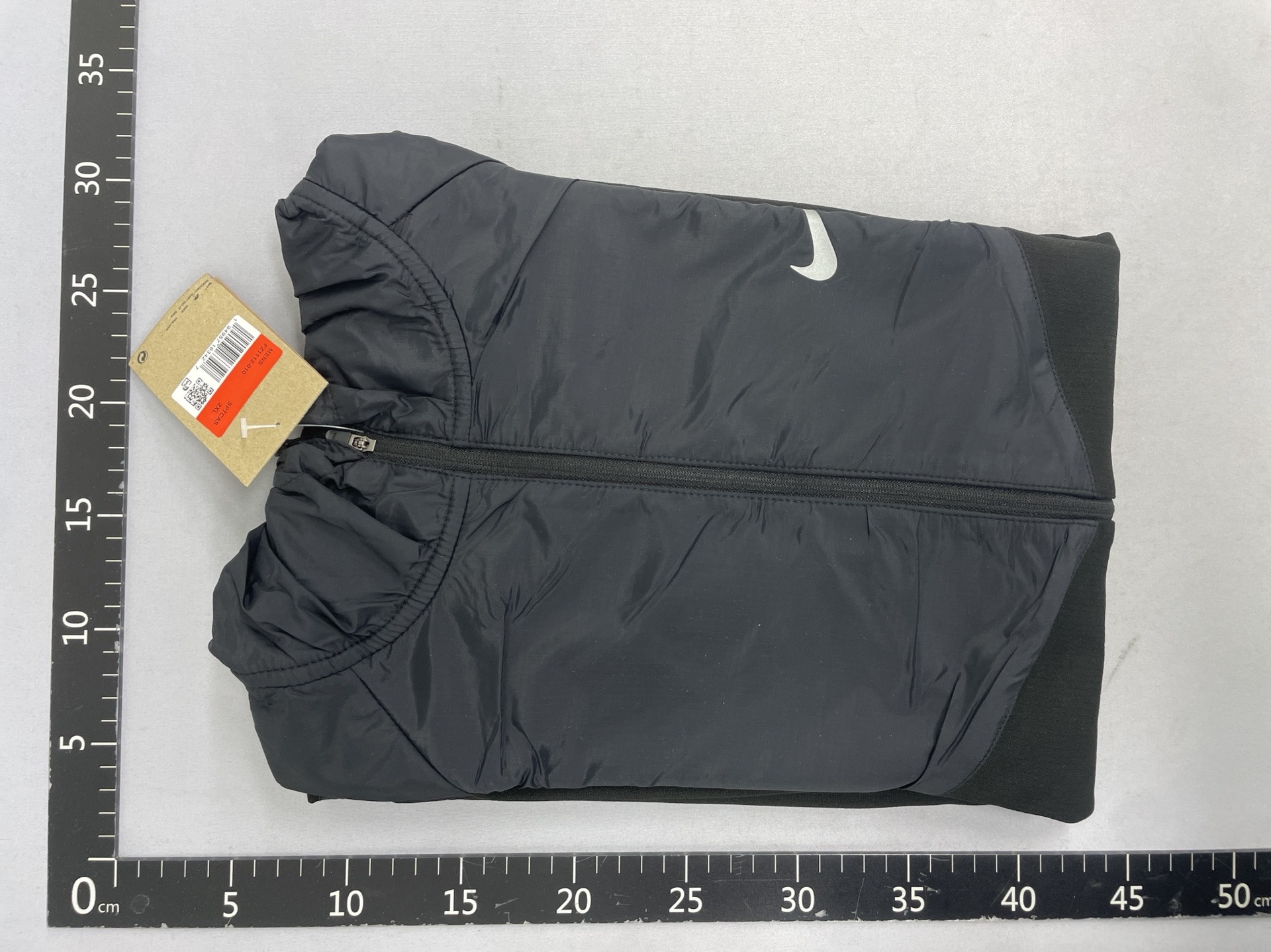 Left small groove and big hook black jacket 503077085 5