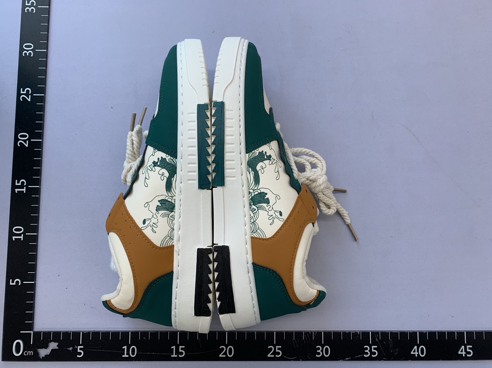 Cross-border plus size men’s shoes export45-48 new spring sneakers trendyeasiest for match soft bottom sports casualwhite shoes 5