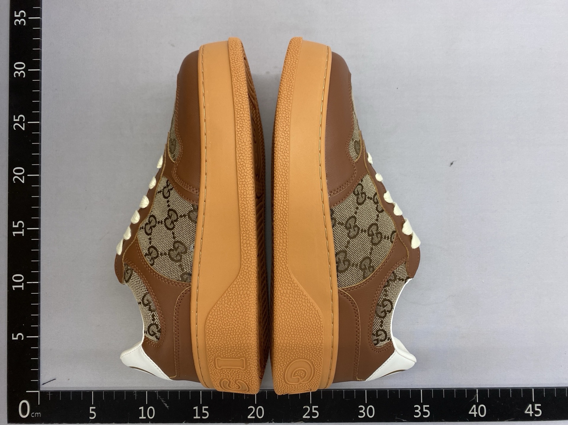 2022 new monogram cookie white sneakers for women, genuine leather round toe platform casual sneakers, unisex couple shoes 5