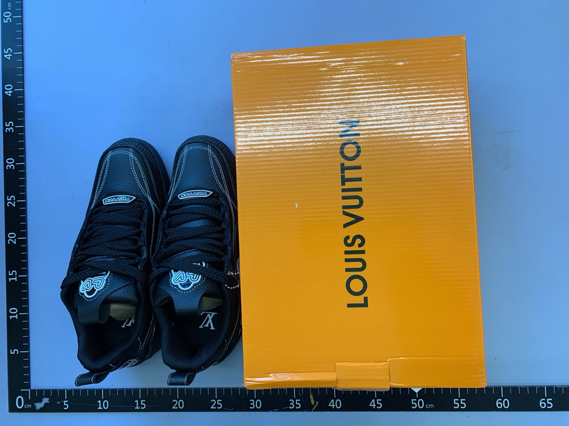 Little fat ding white shoes bread shoes men’s and women’s heightening thick sole dad shoes high l board shoes european station cross-border export shoes 2