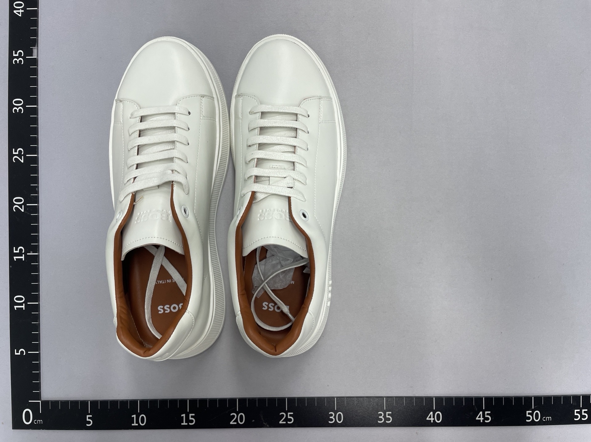 European station 2025 new men’s fashion brand genuine leather casual shoes, european goods high-end low-top shoes, niche light luxury men’s skate shoes 5