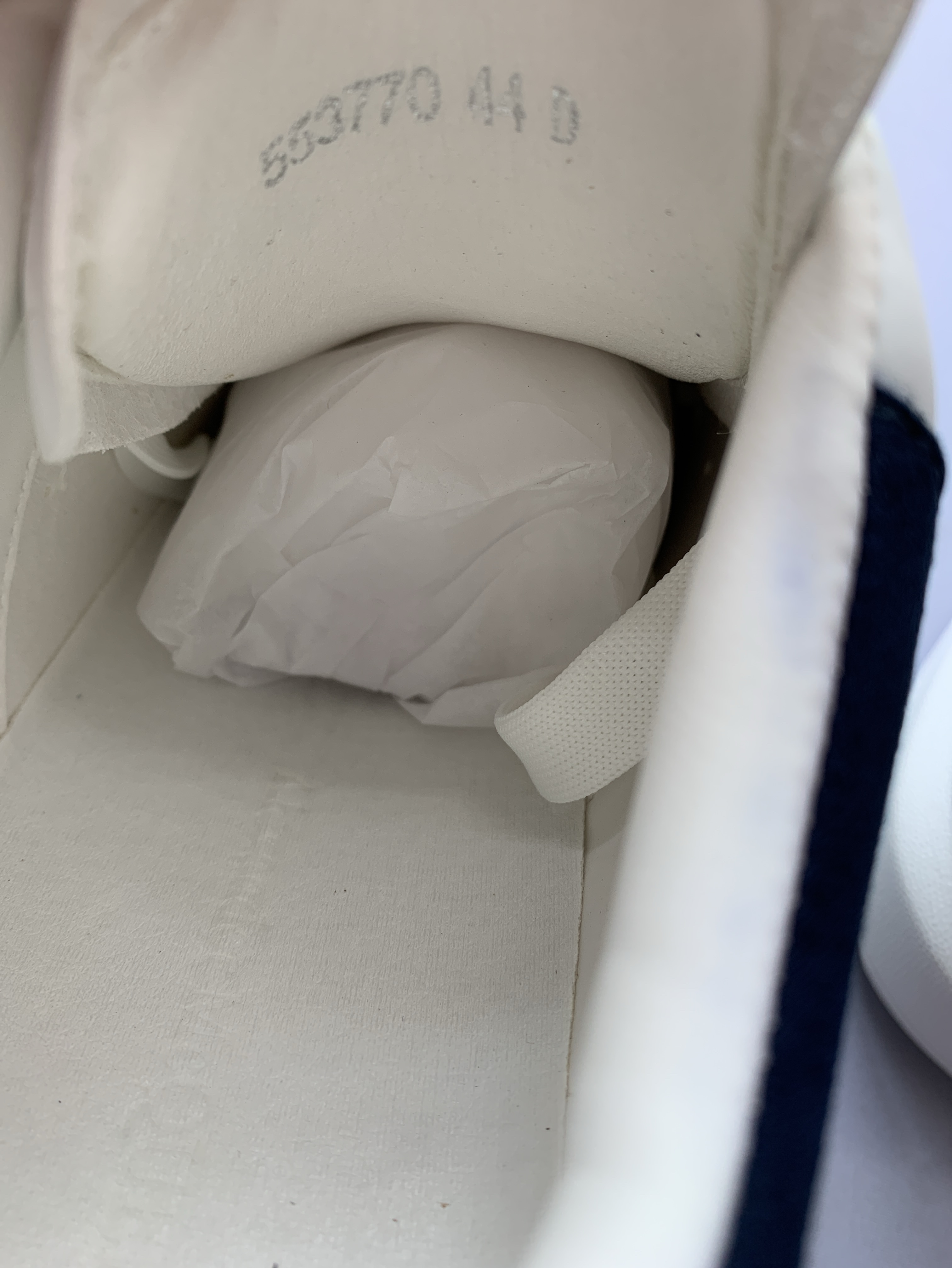 Mm02 white shoes 7