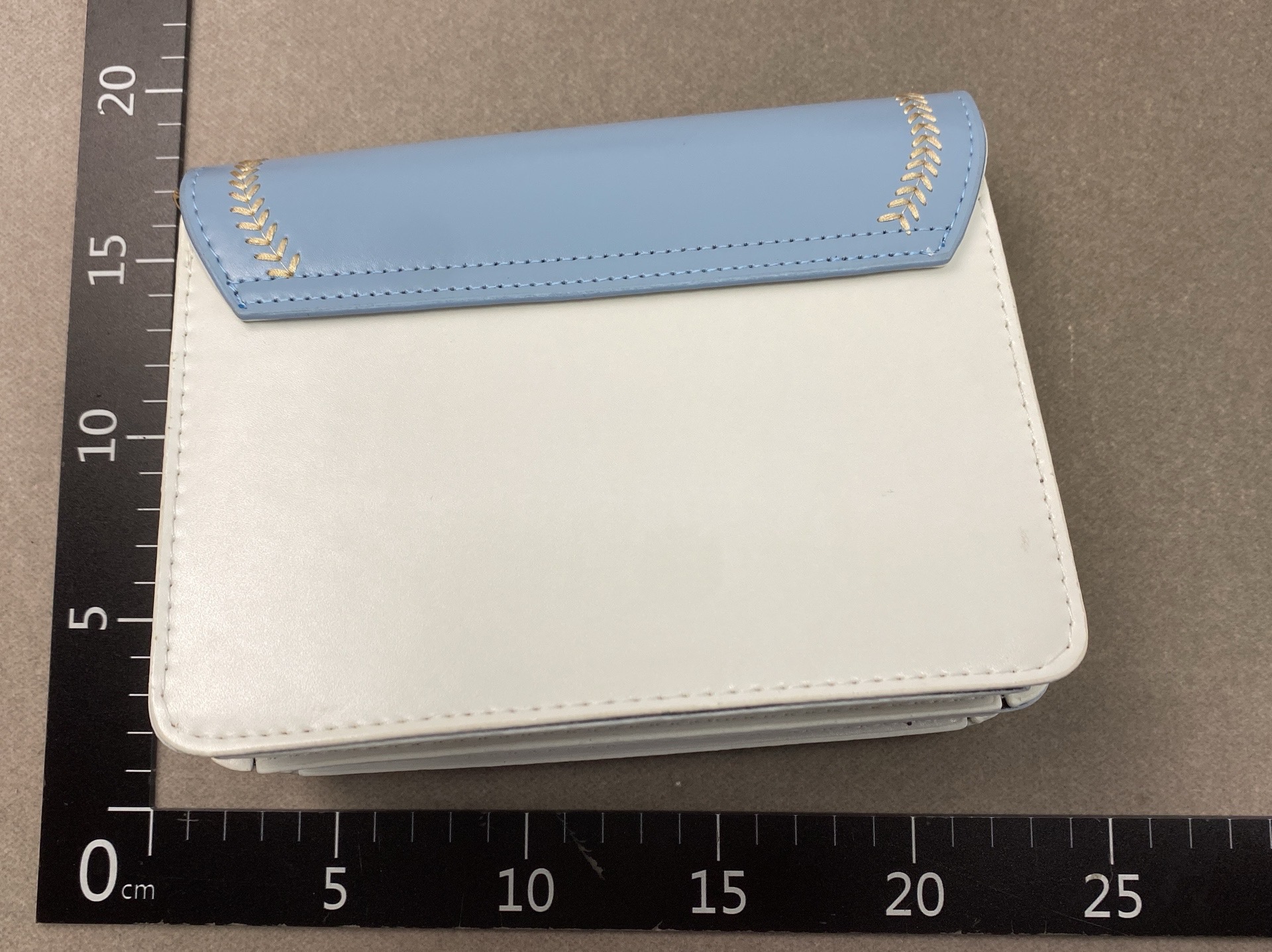 Small bag for women 2026springnew arrivalinscasualeasiest for match wide shoulder crossbody bag k-stylecontrast color small square bag 3