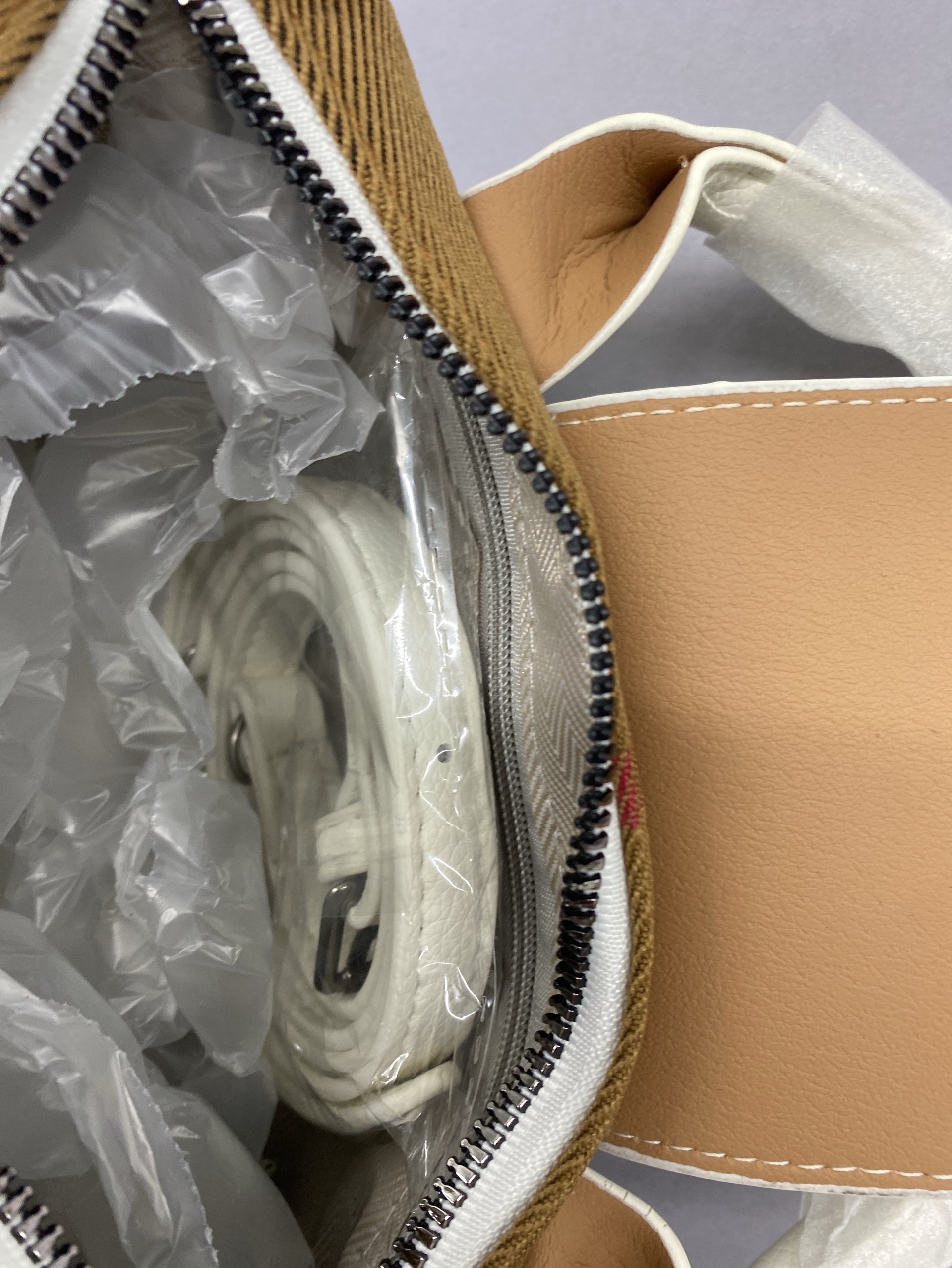 High quality bagshttps://finds.cheap 3
