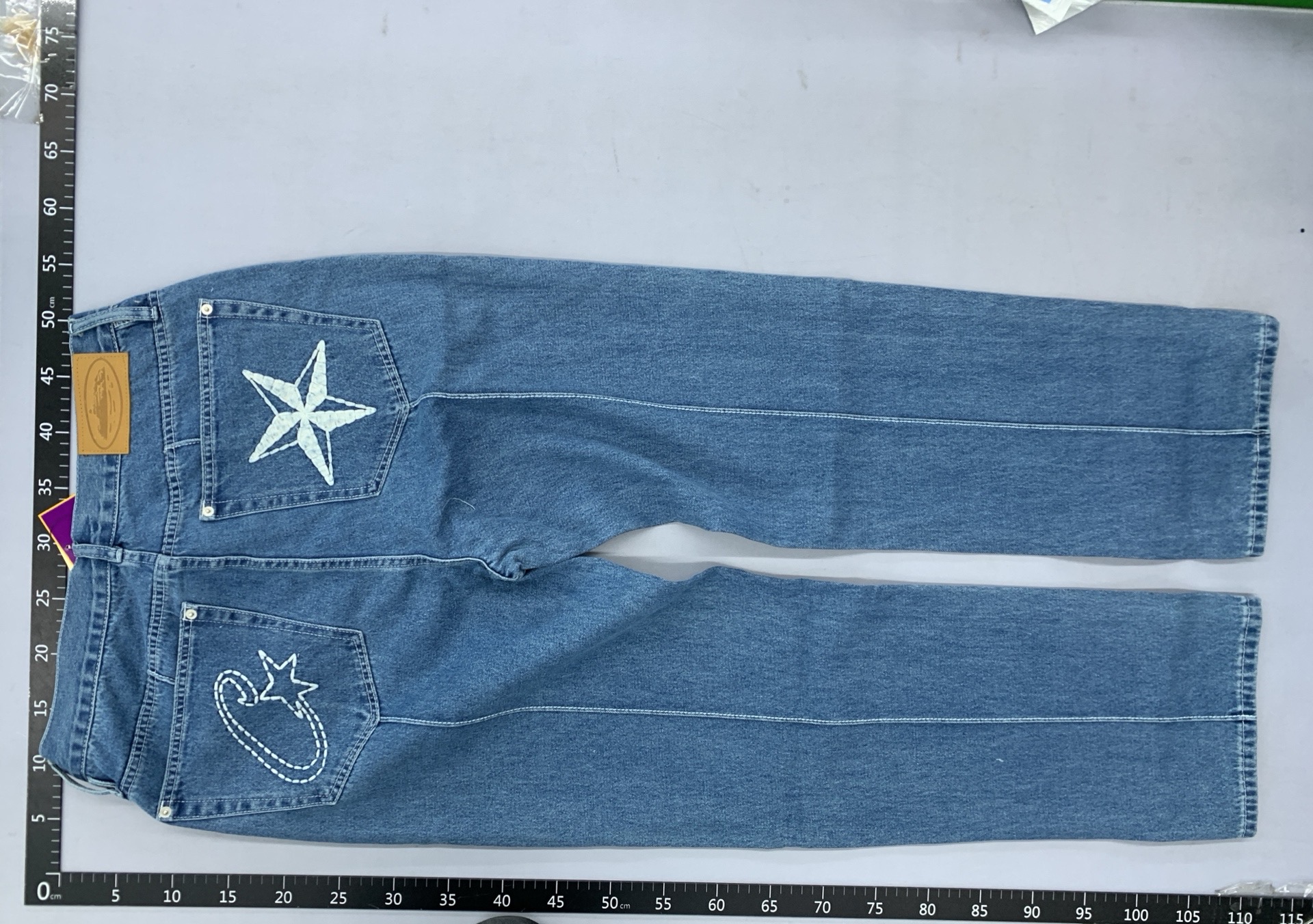 American tide devil island casualsuit high street men and women coupletrendyjeansjacketoutwear jeans 3