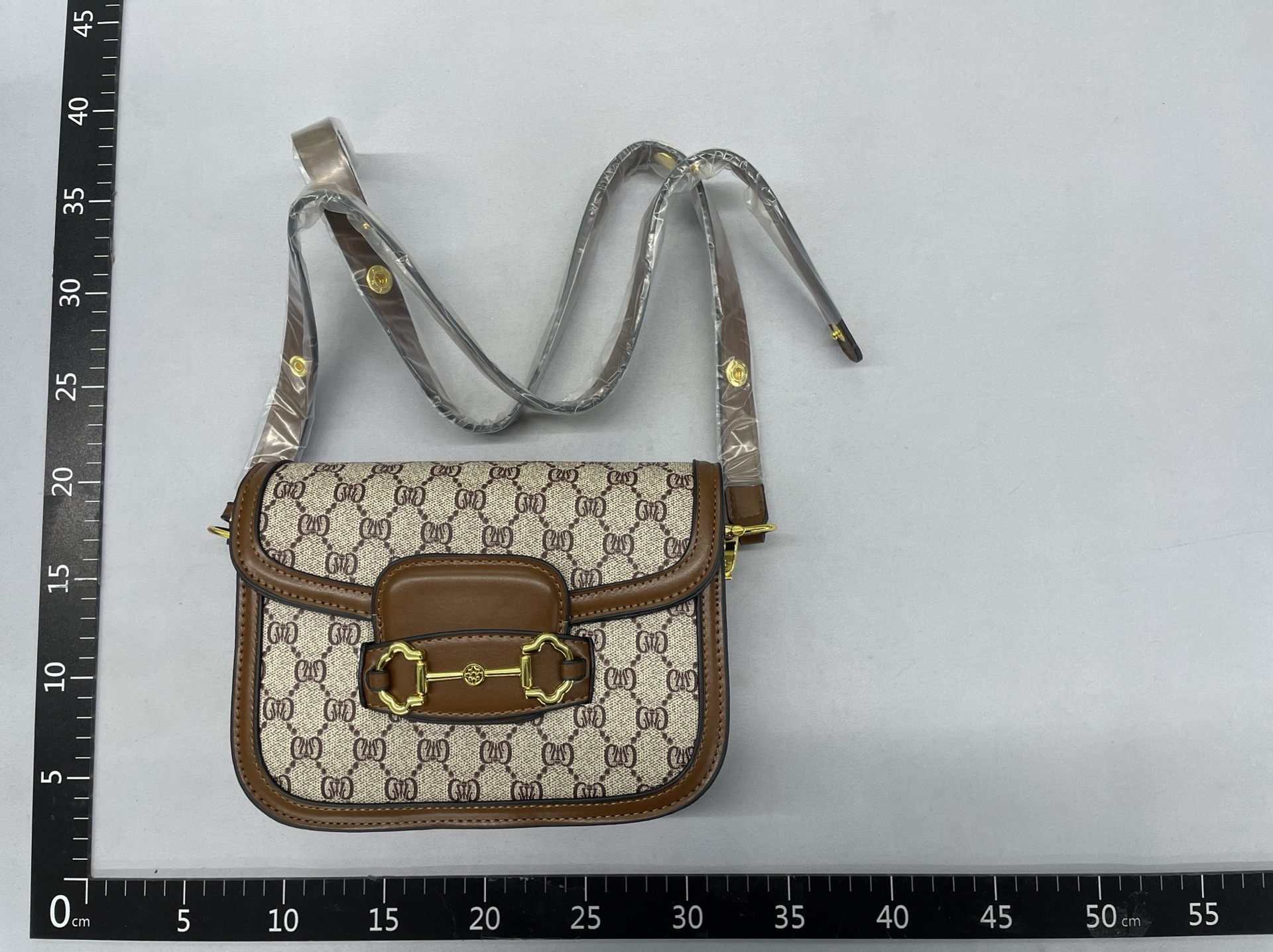 High-end women’s bag, 2026 new fashion retro print small square bag, saddle bag, versatile shoulder bag, crossbody bag, trendy 5