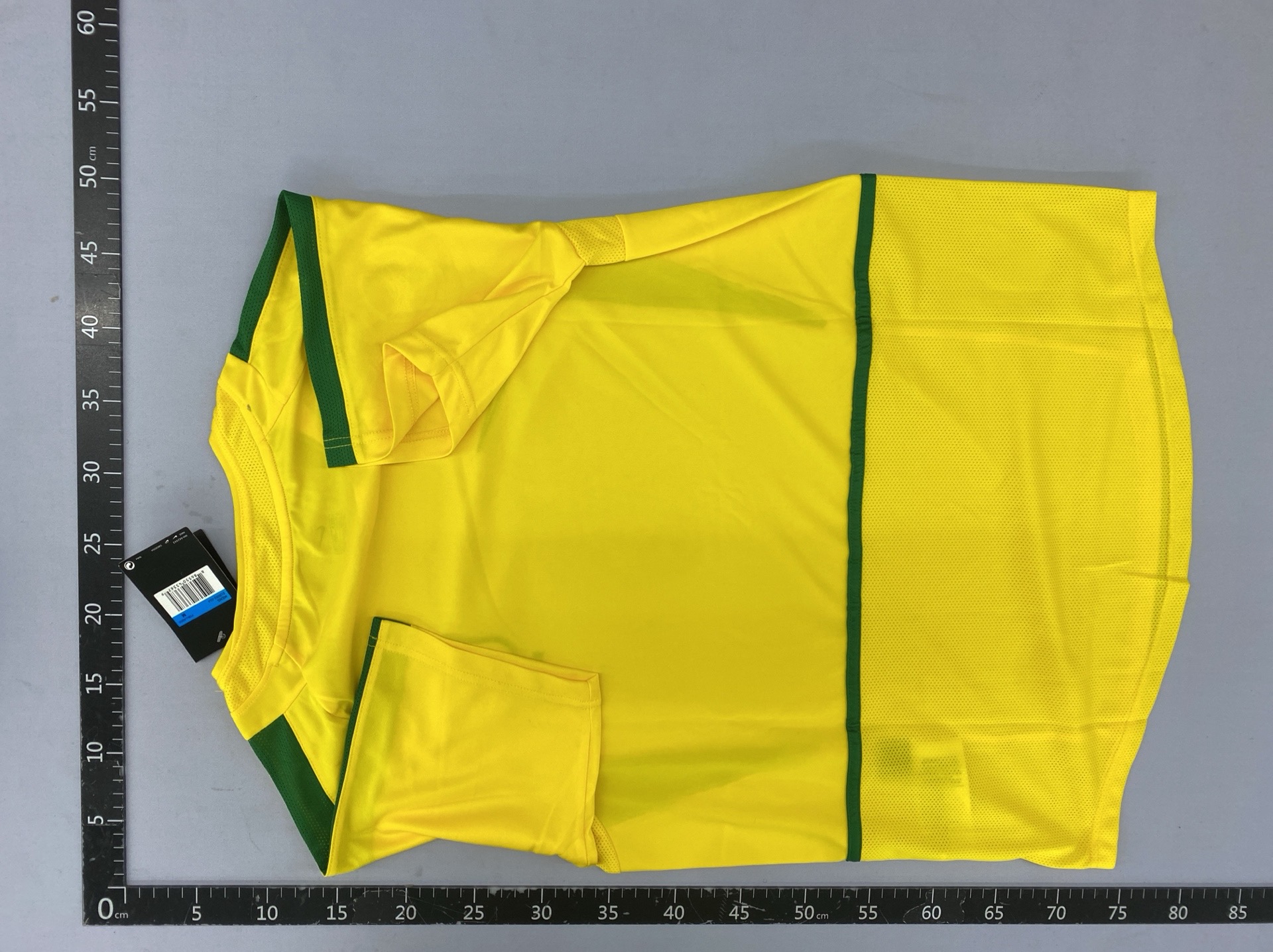 Vintage 98 brazil home & away jerseys, 04 ronaldinho soccer jerseys, 10 kaka short sleeve & long sleeve training wear 3