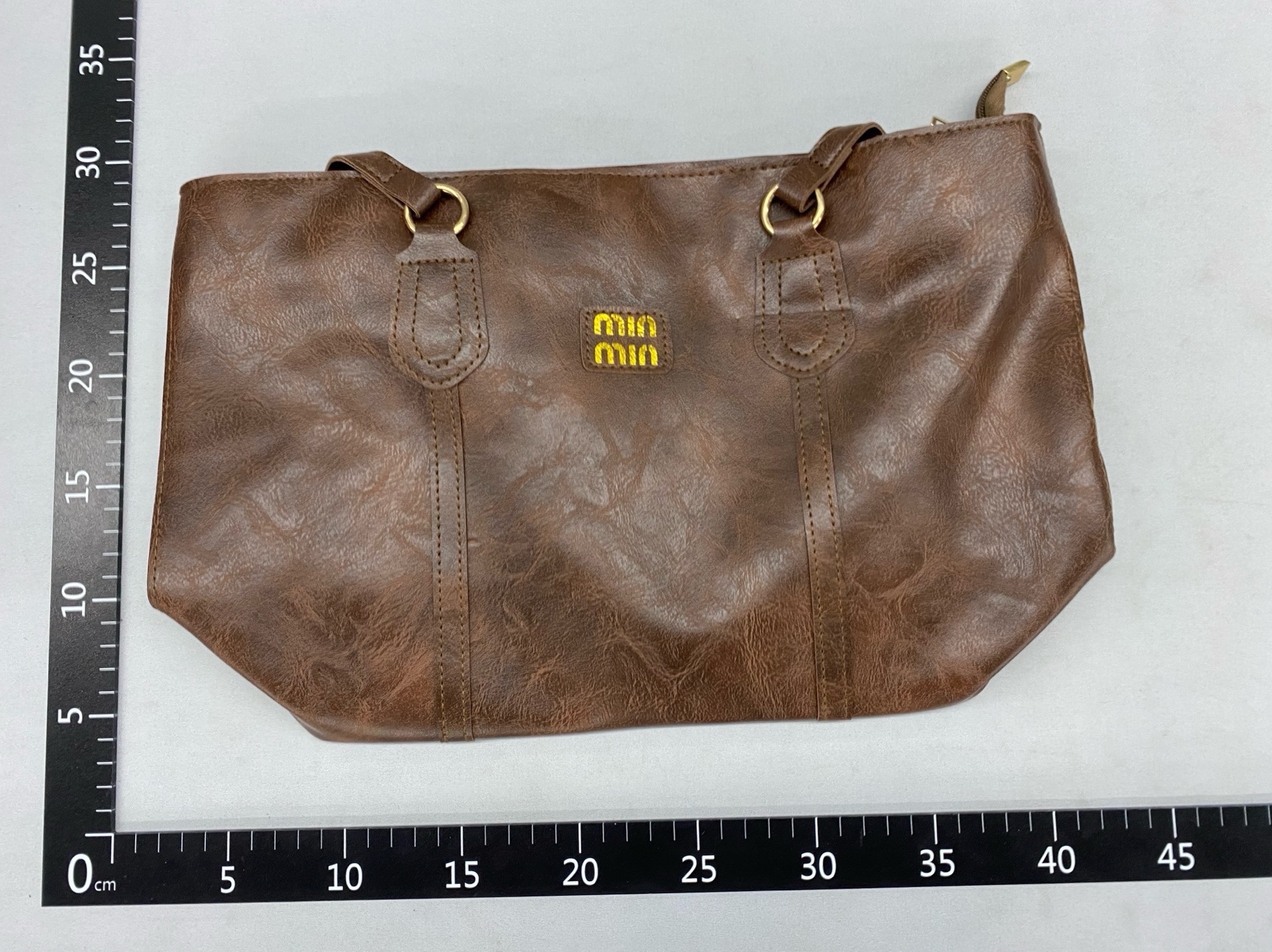 Pu leather chic bag – large capacity women’s 2025 autumn/winter new fashion shoulder bag – niche commute retro tote bag – trendy 5