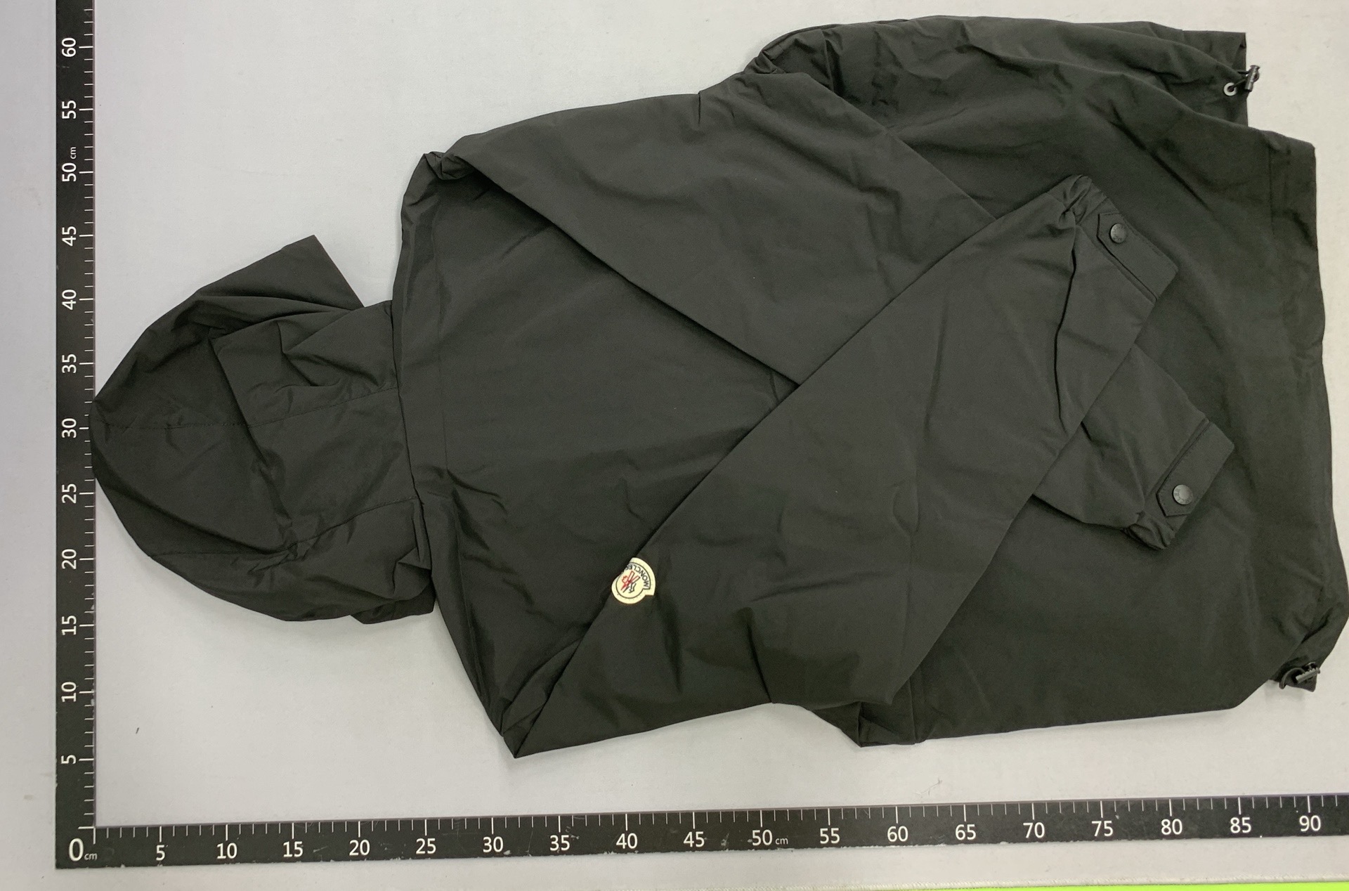 European station jacketoutwearmen european goods 2025springnew arrivalfashionletterprintingsilm hooded jacket 3