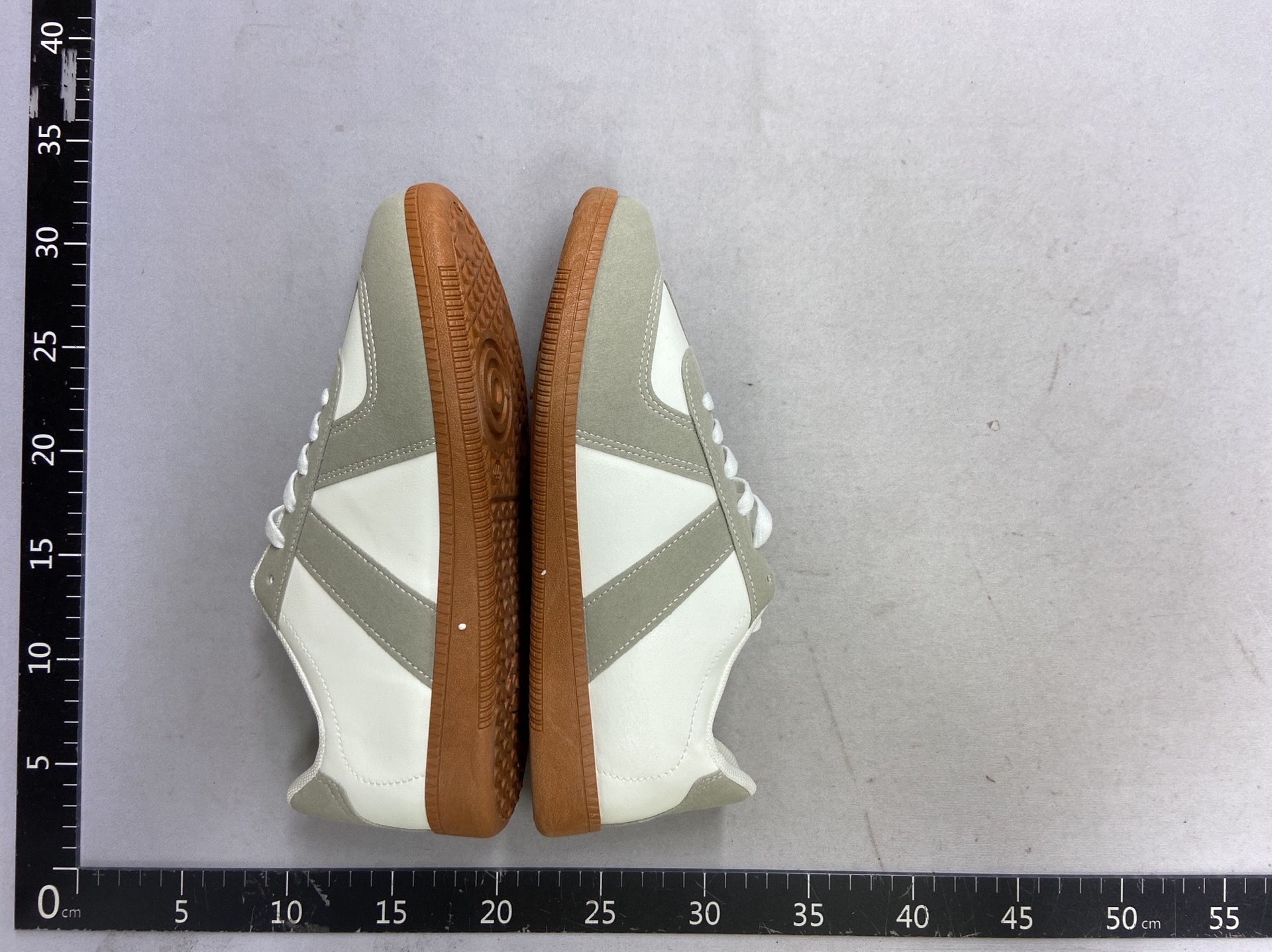 Export cross-border mm6 high version 2026 retro german training shoes women’s genuine leather white shoes low-top sports shoes men 5